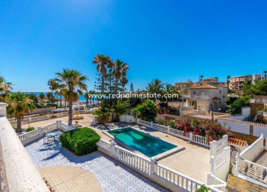 Reventa - Villa -
Orihuela Costa - Inland