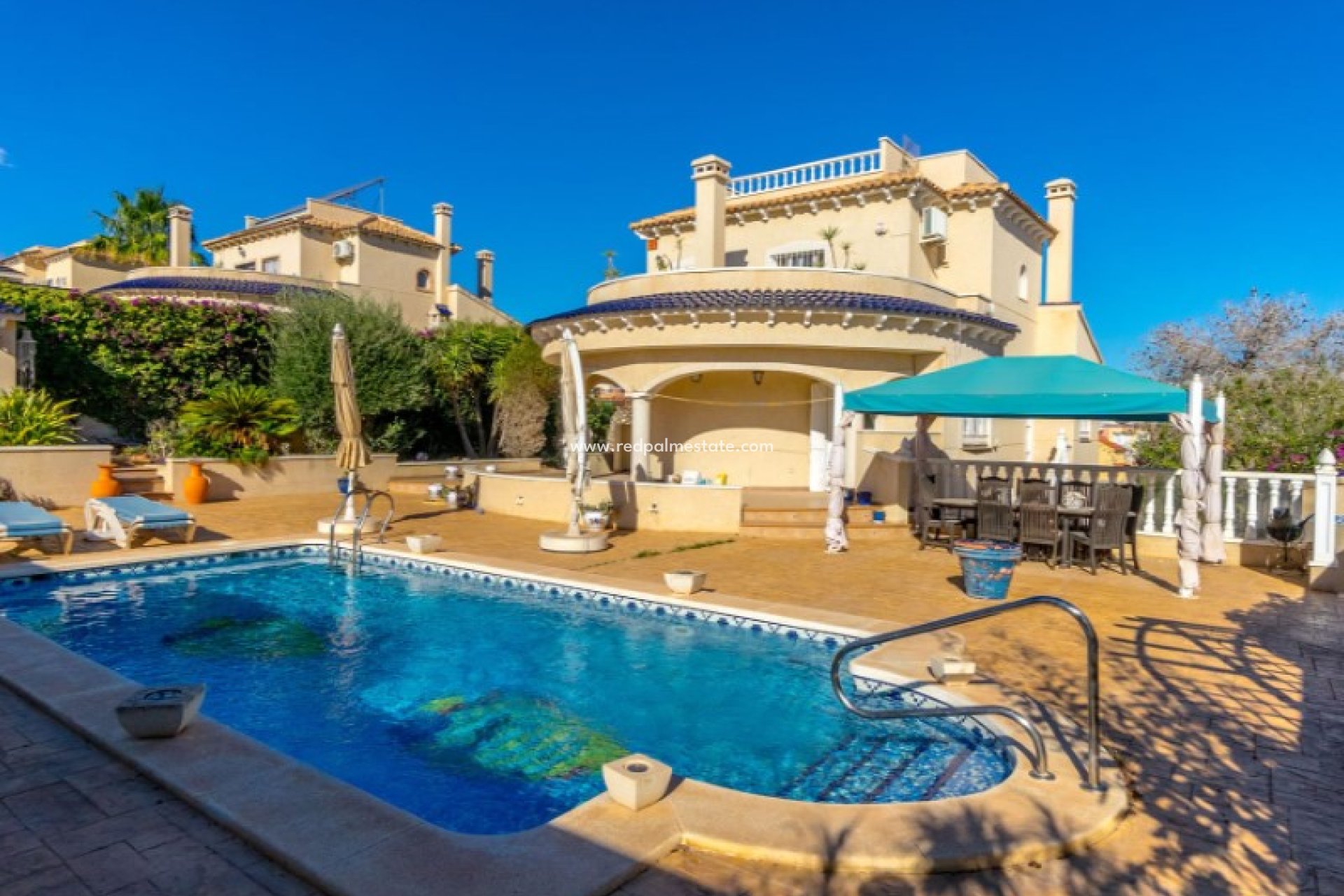 Reventa - Villa -
Orihuela Costa - Inland