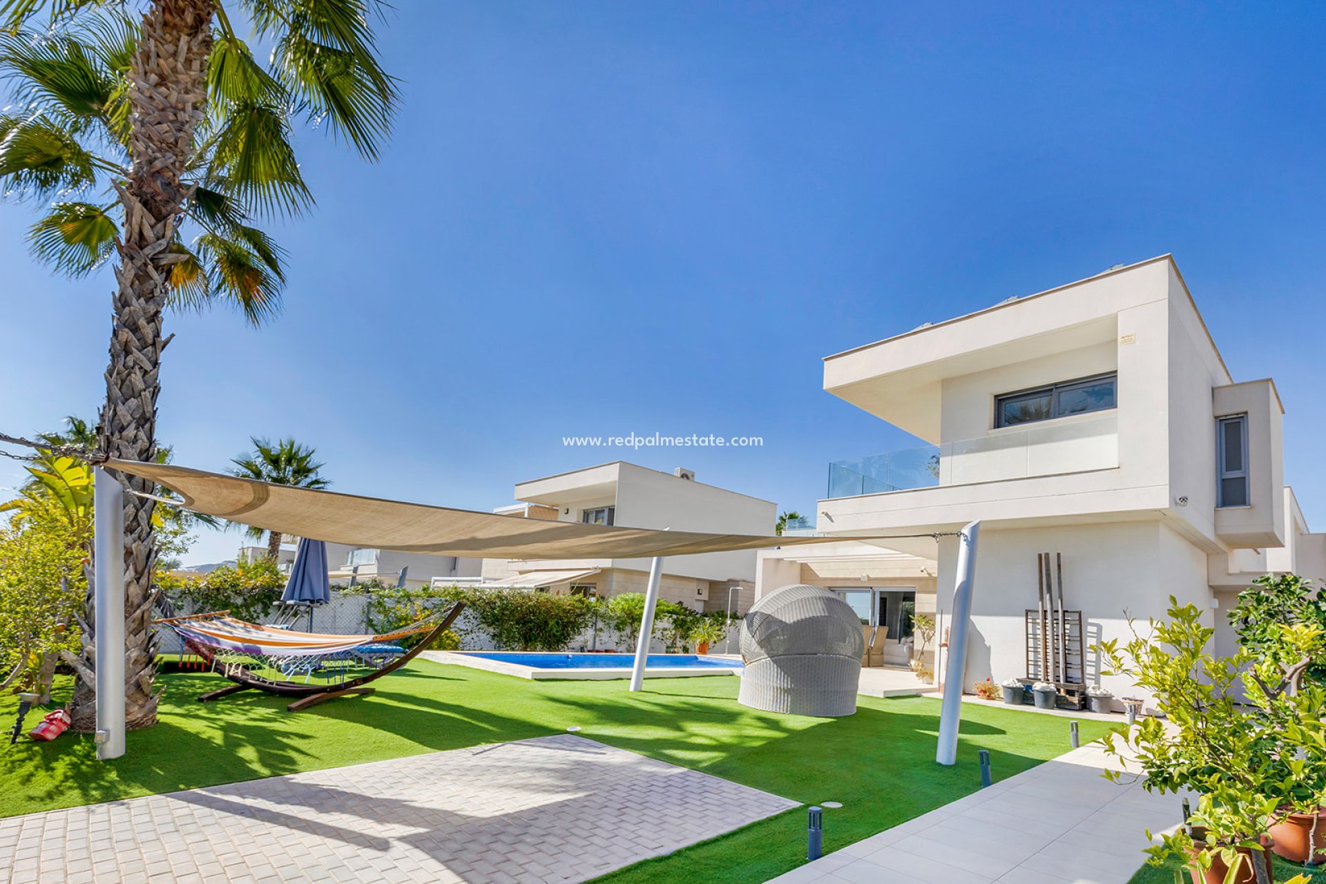 Reventa - Villa -
Orihuela Costa - Inland