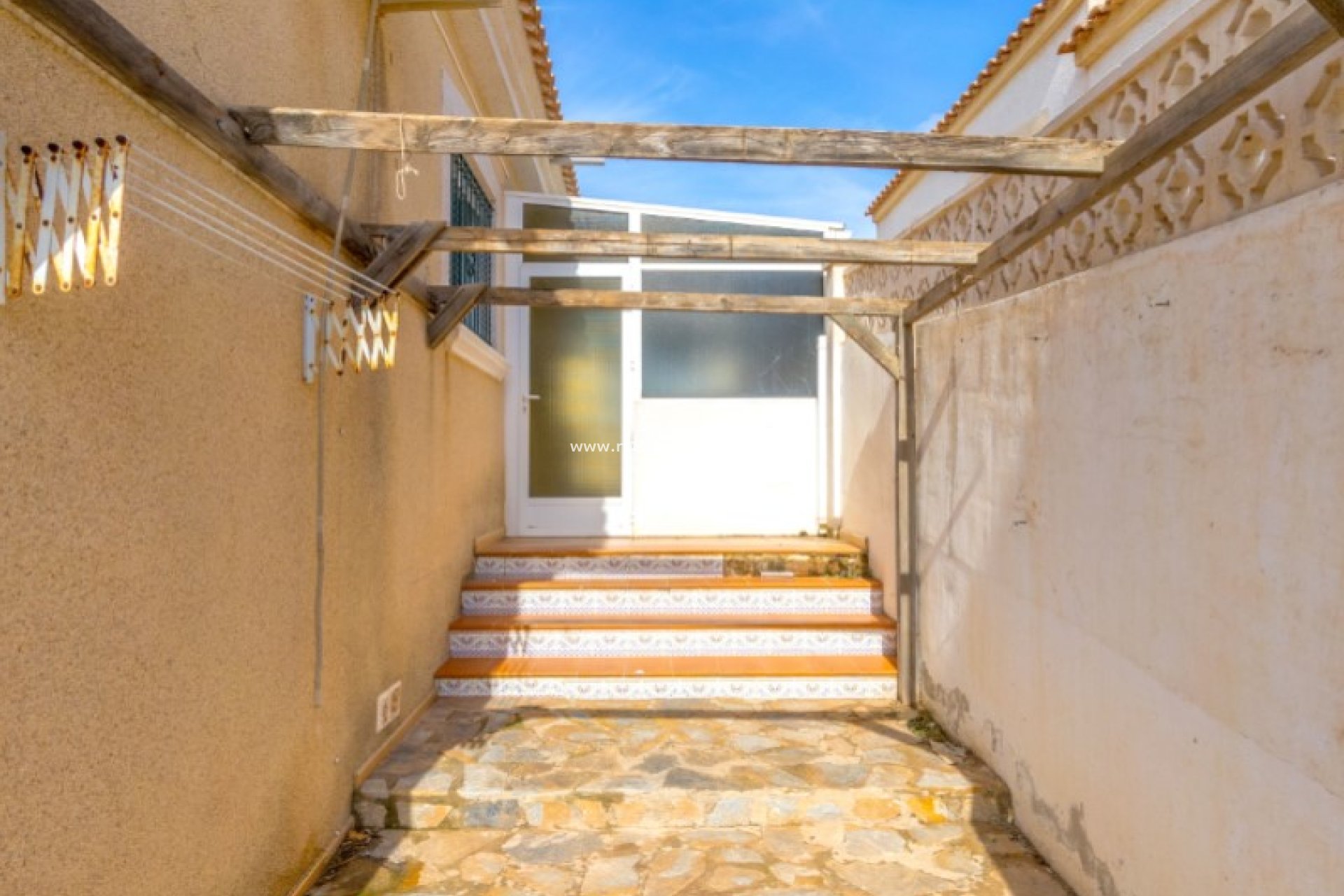 Reventa - Villa -
Orihuela Costa - Inland