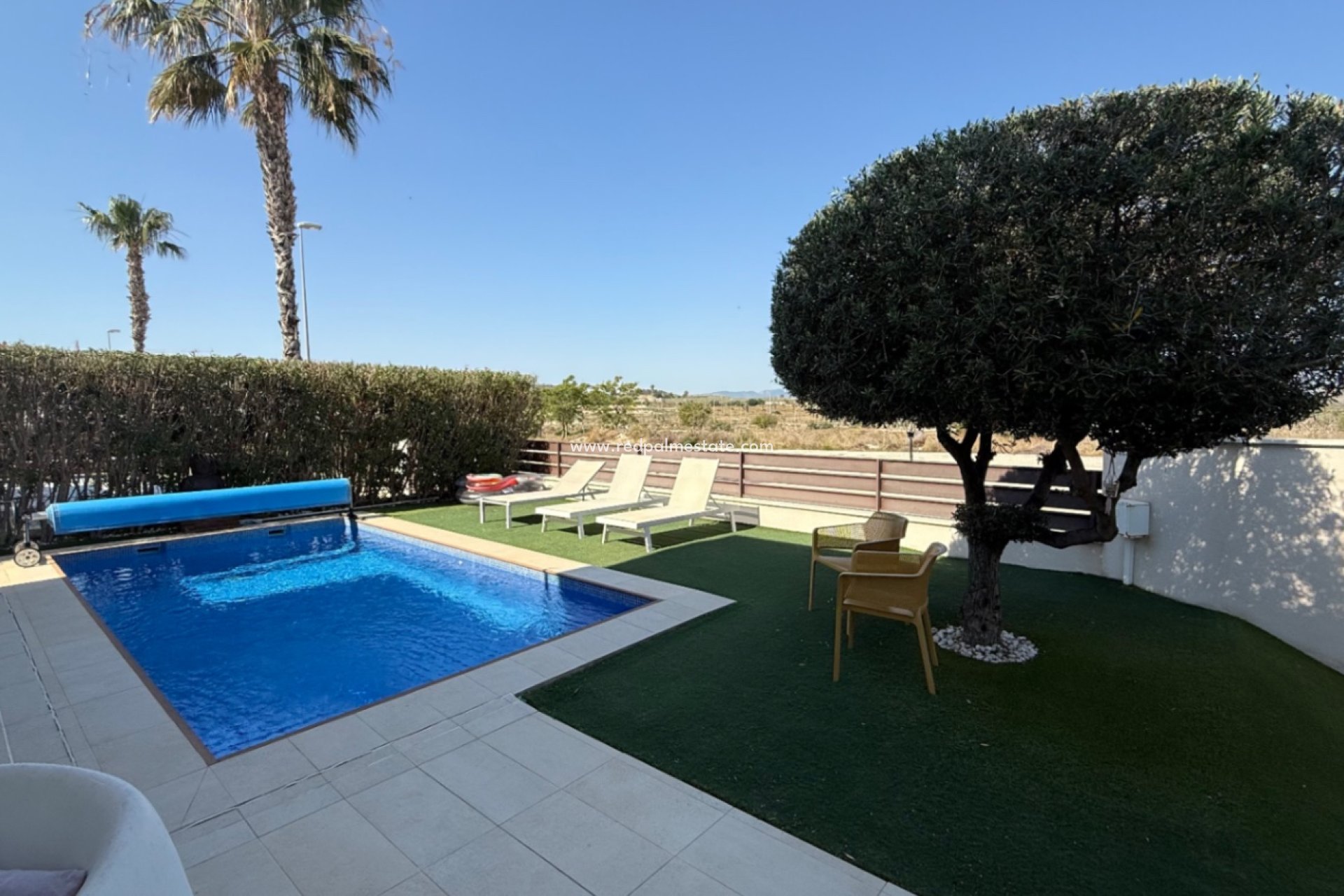 Reventa - Villa -
Orihuela Costa - Inland