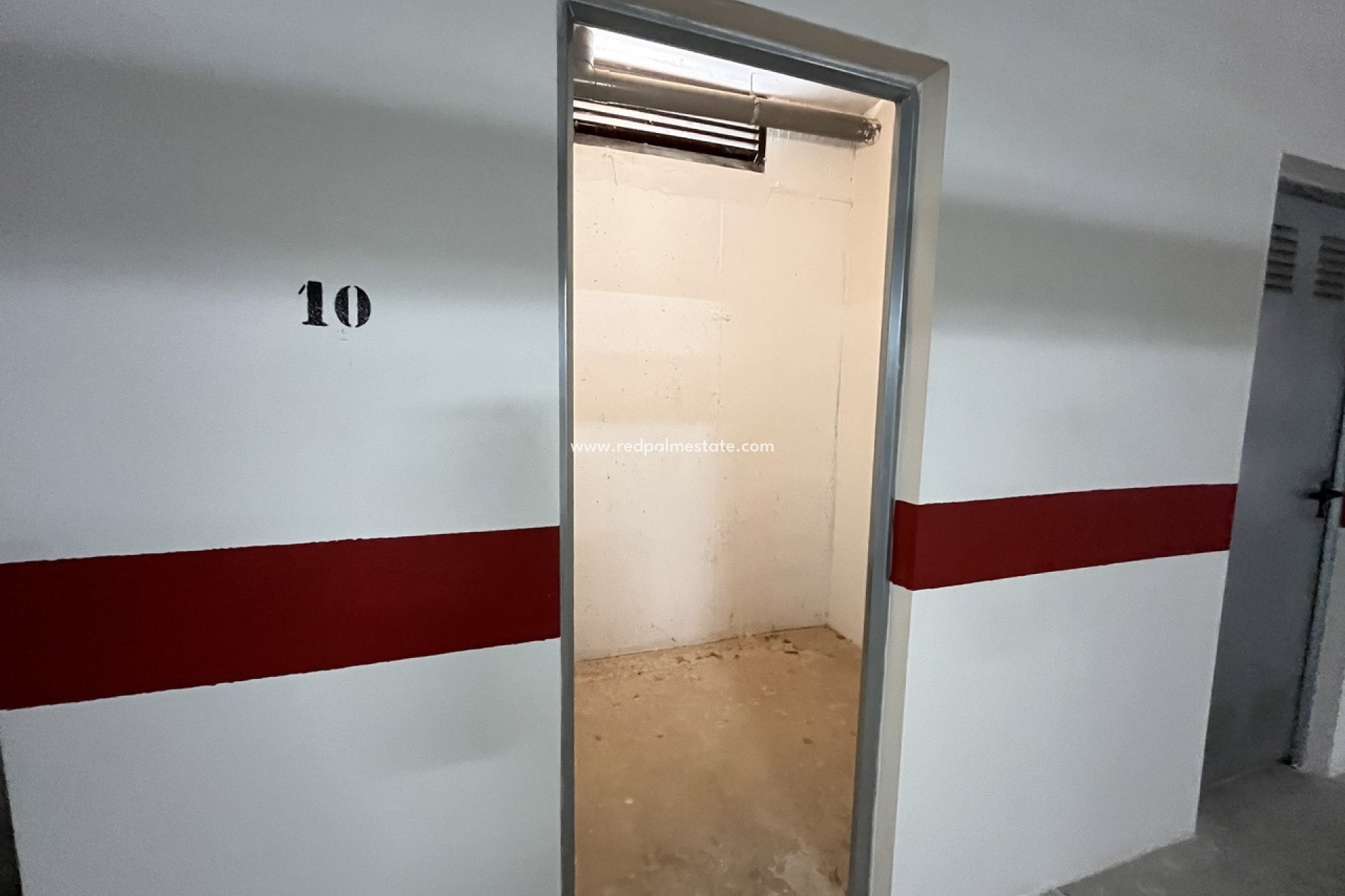 Reventa - Villa -
Orihuela Costa - Inland