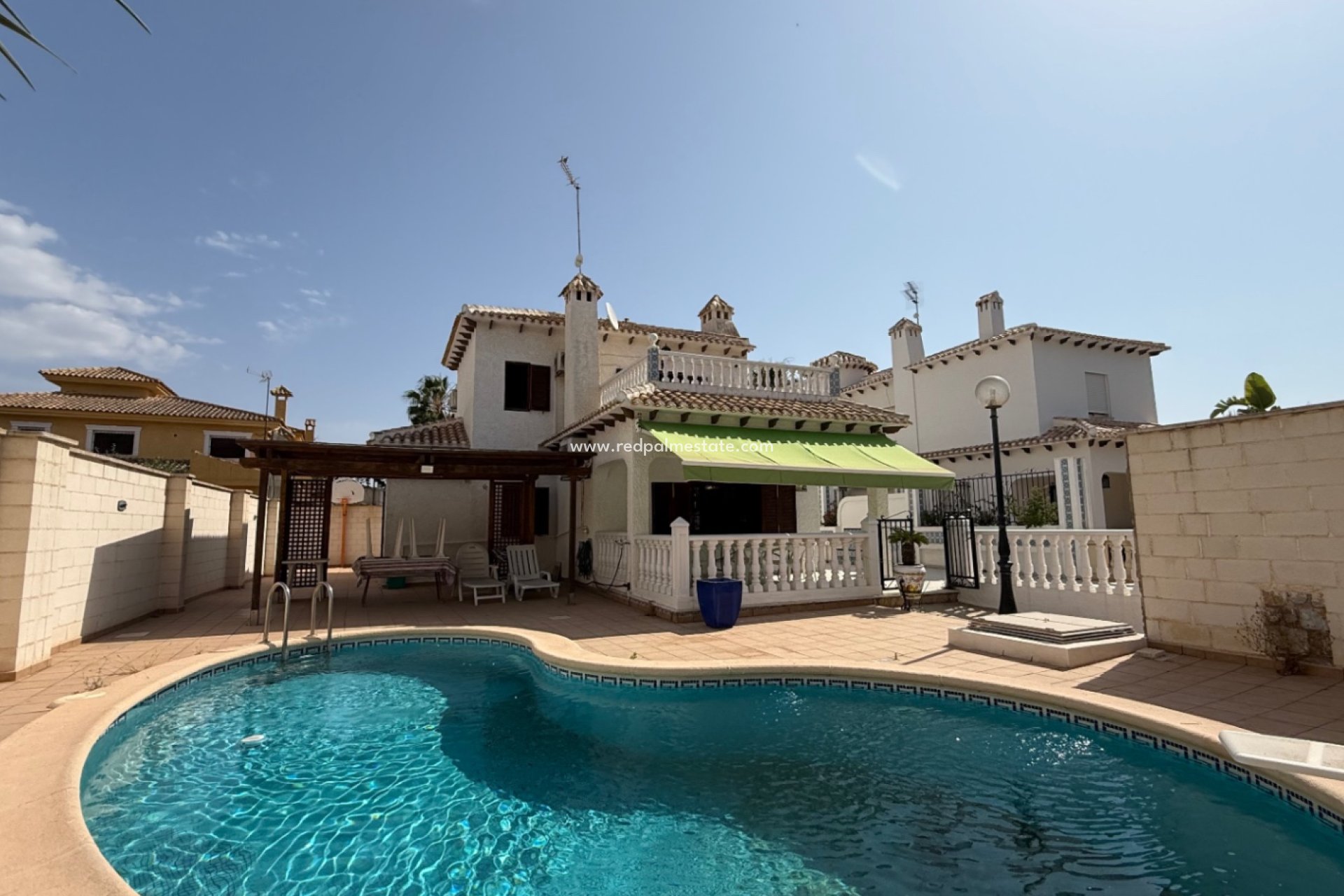 Reventa - Villa -
Orihuela Costa - Inland