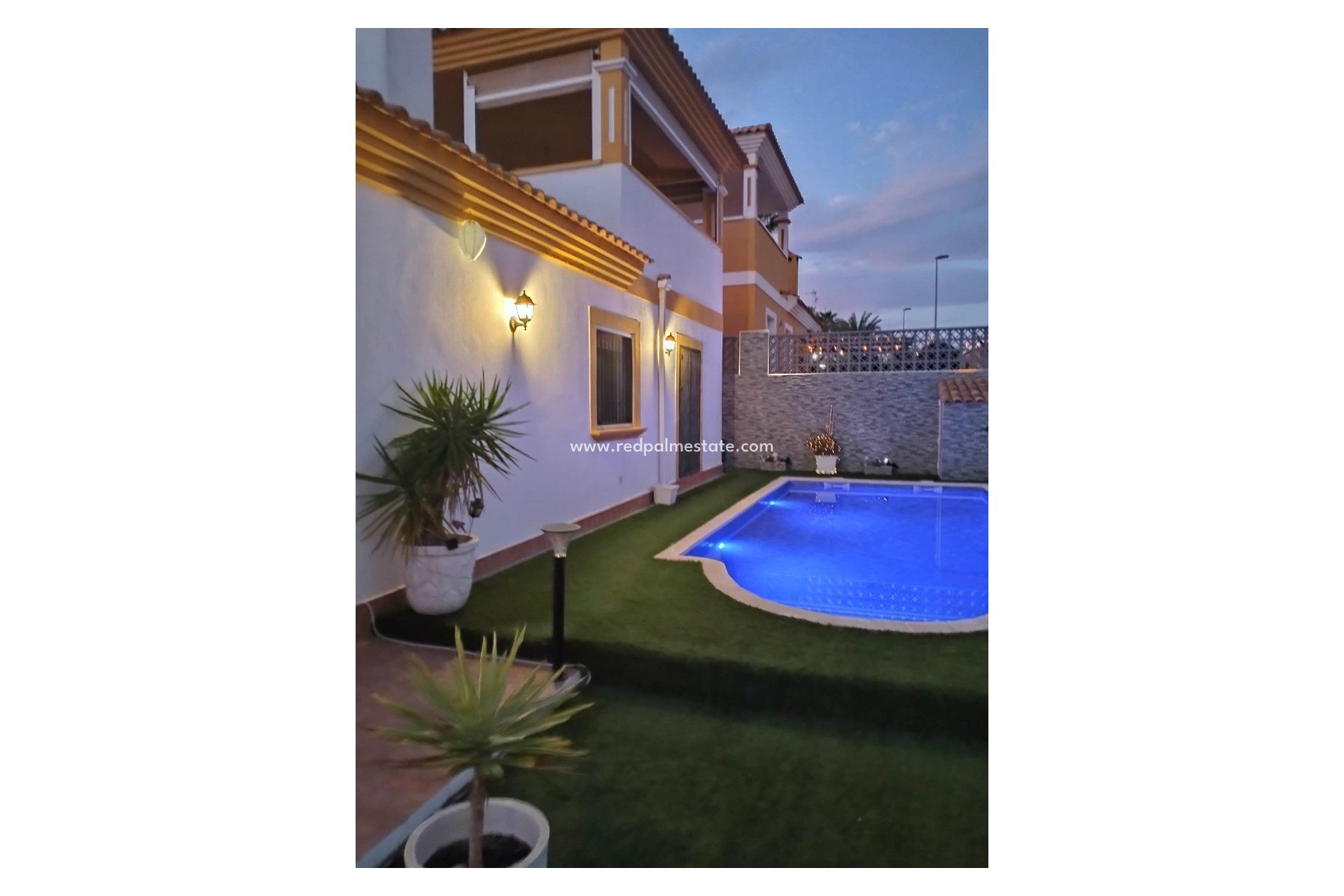 Reventa - Villa -
Orihuela Costa - Inland