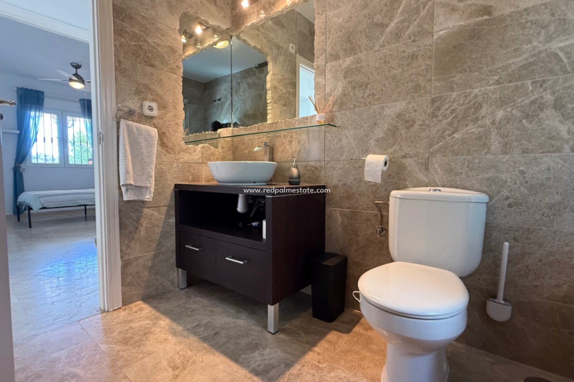 Reventa - Villa -
Orihuela Costa - Inland