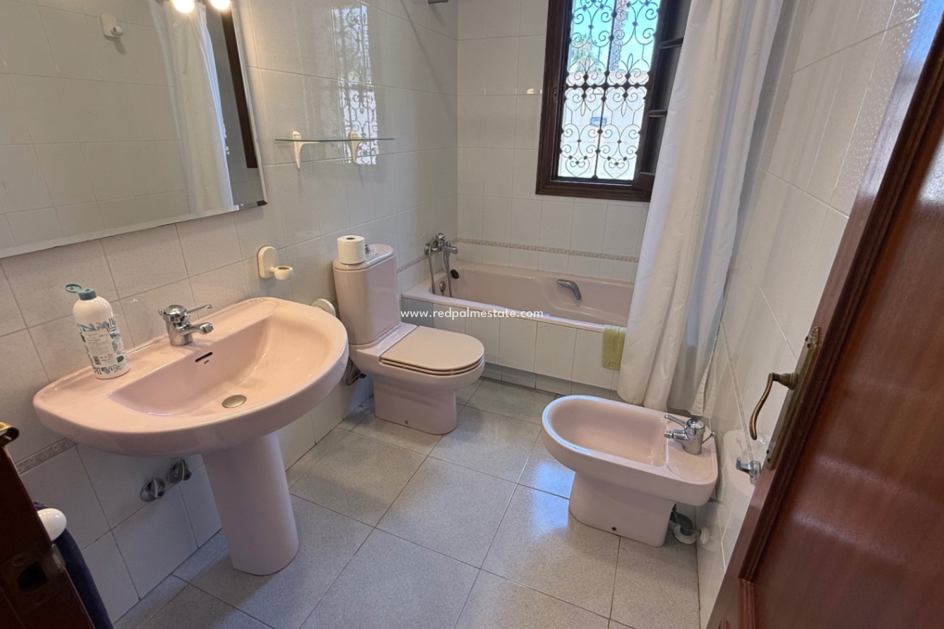 Reventa - Villa -
Orihuela Costa - Inland