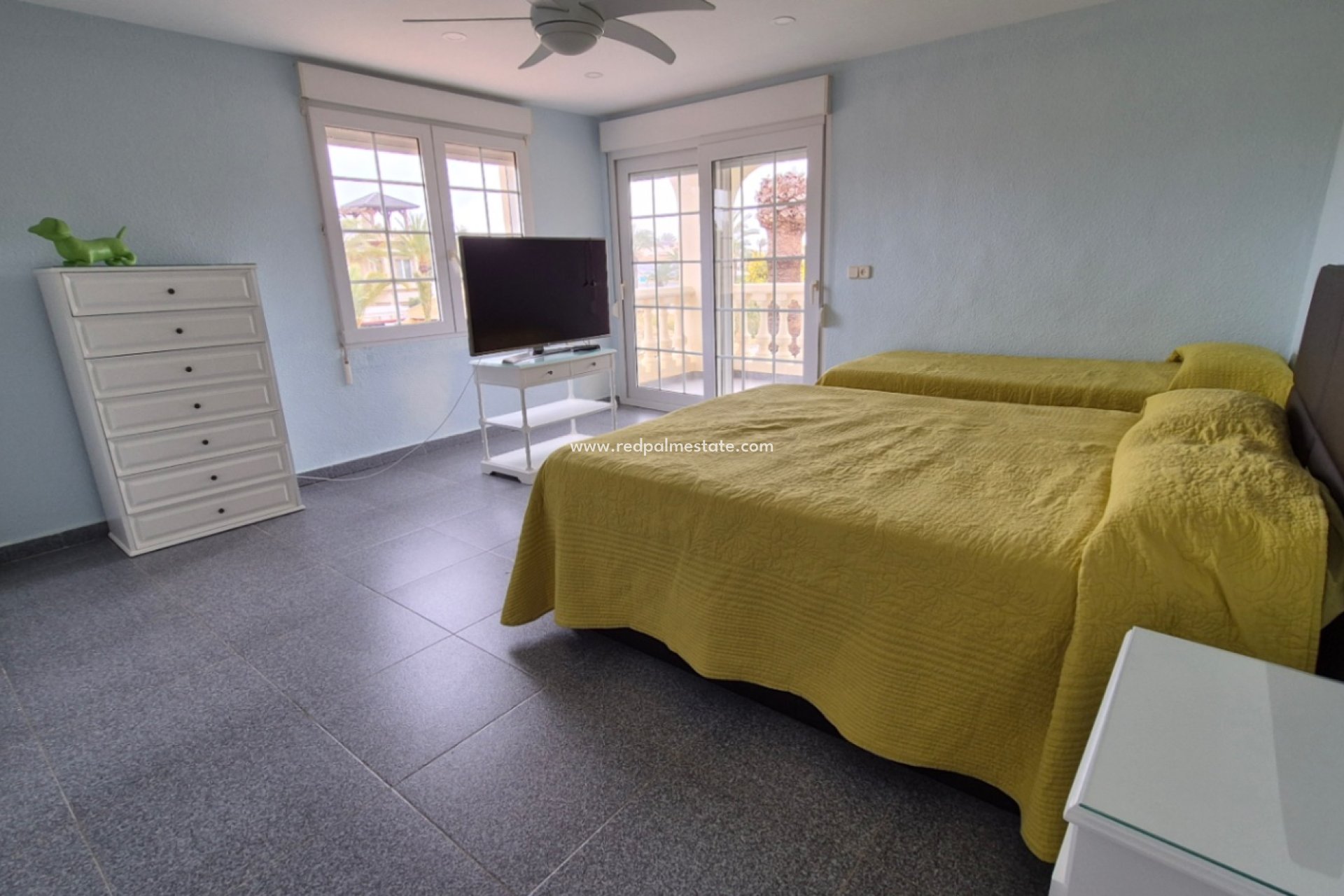 Reventa - Villa -
Orihuela Costa - Inland