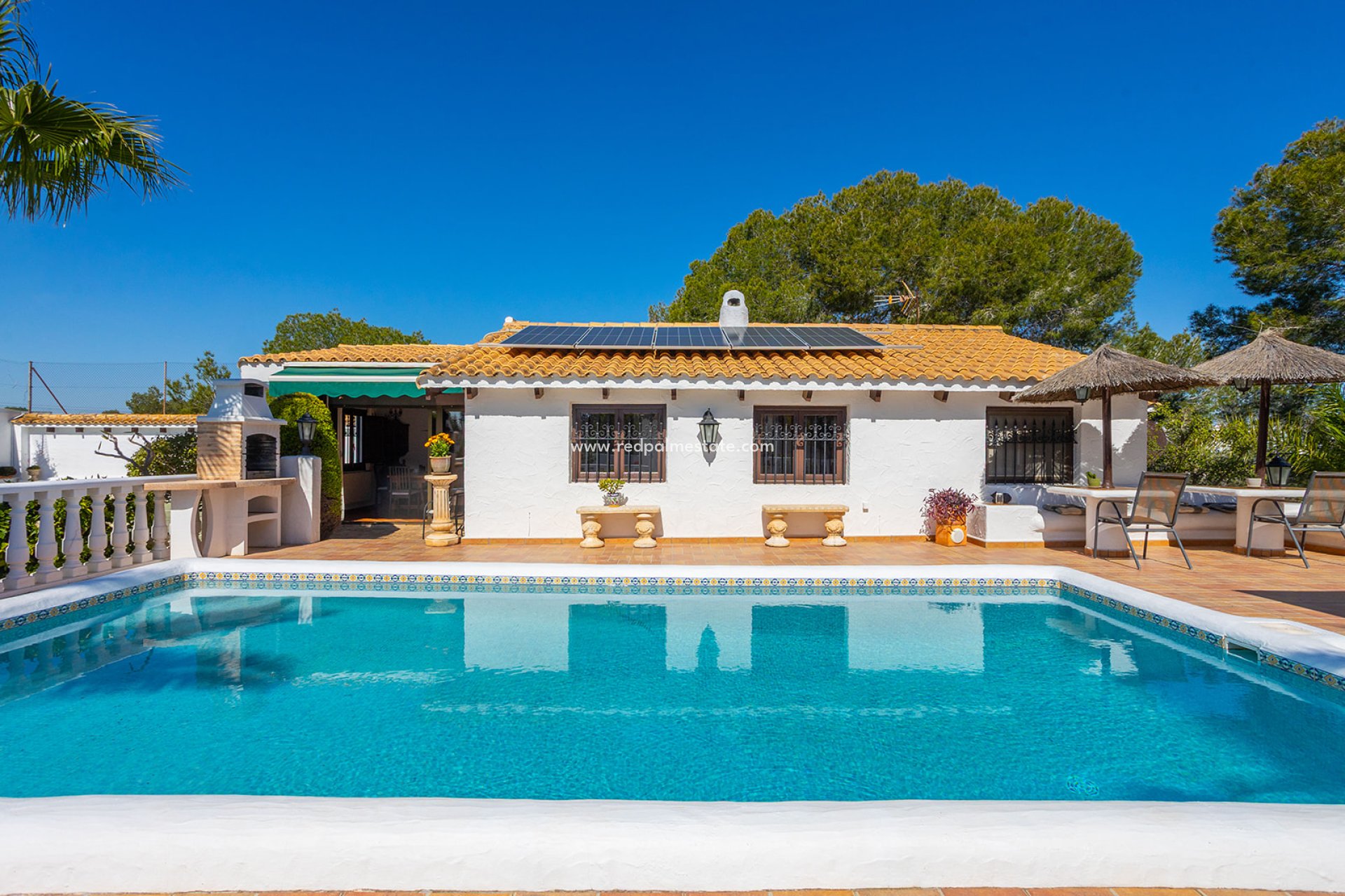 Reventa - Villa -
Orihuela Costa - Inland