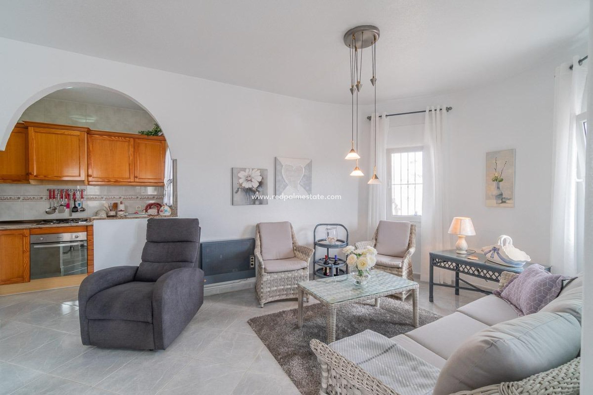 Reventa - Villa -
Orihuela Costa - La Florida