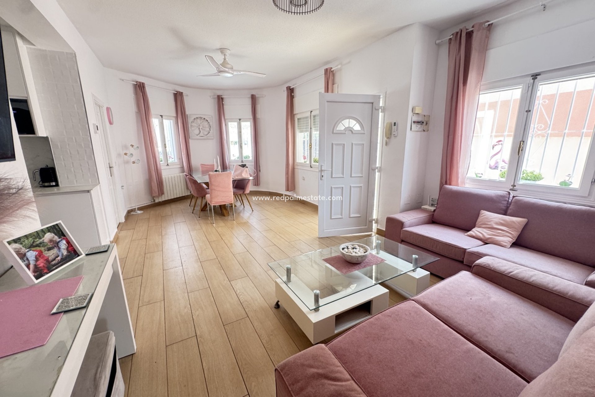 Reventa - Villa -
Orihuela Costa - La Florida