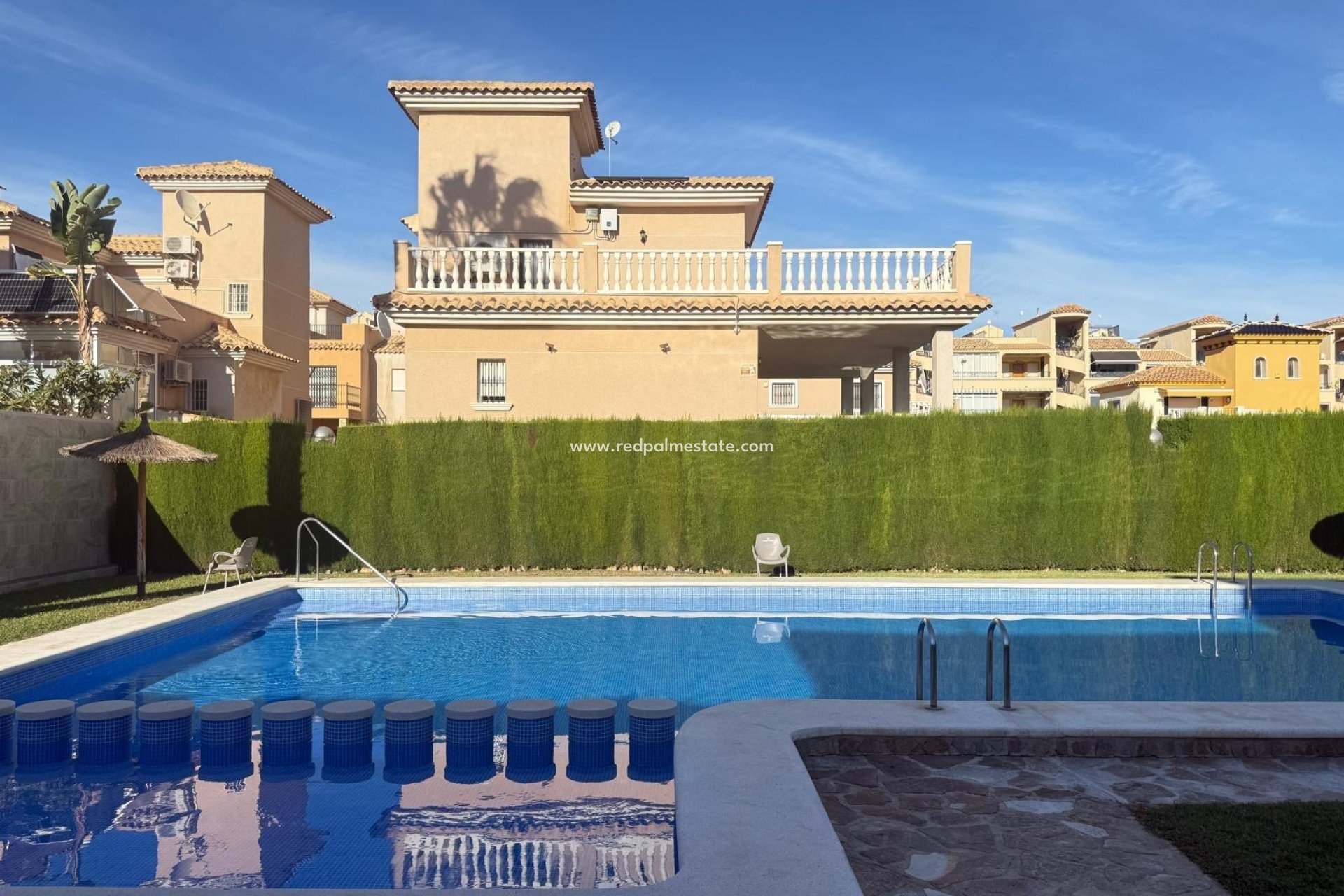 Reventa - Villa -
Orihuela Costa - La Florida