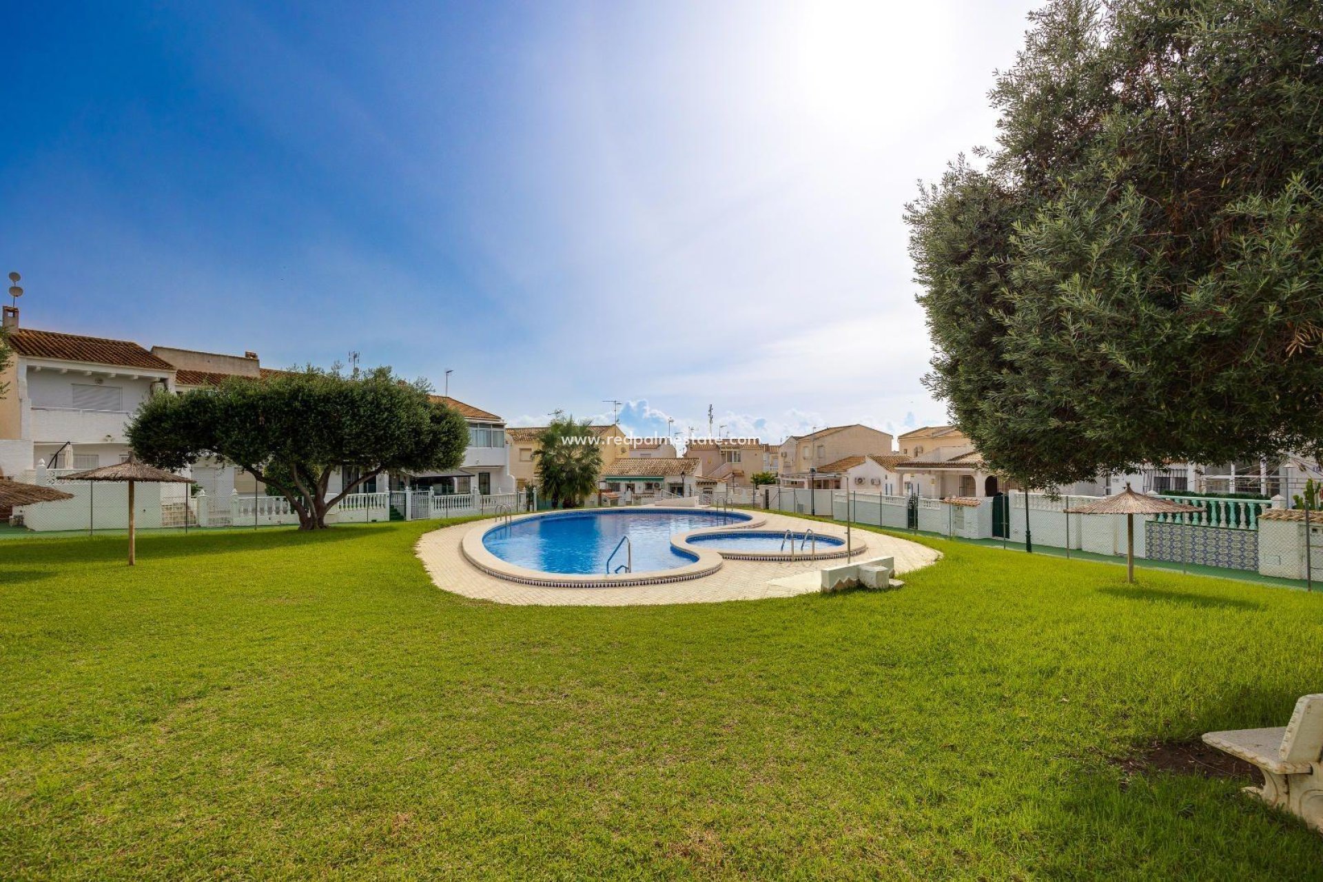 Reventa - Villa -
Orihuela Costa - La Florida