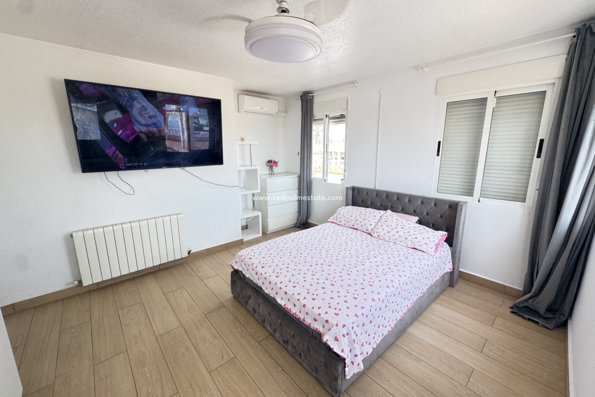 Reventa - Villa -
Orihuela Costa - La Florida