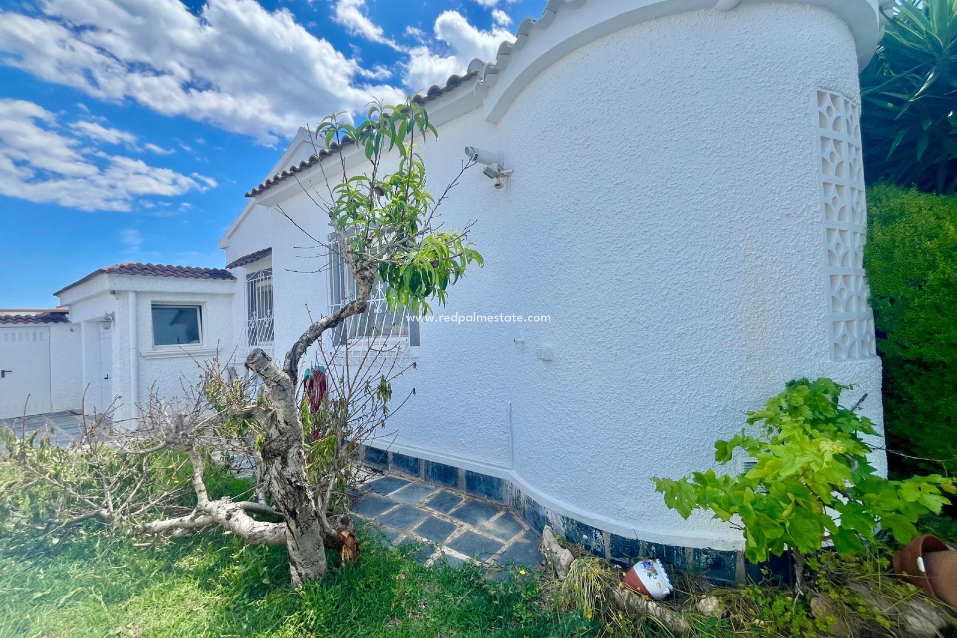 Reventa - Villa -
Orihuela Costa - La Florida
