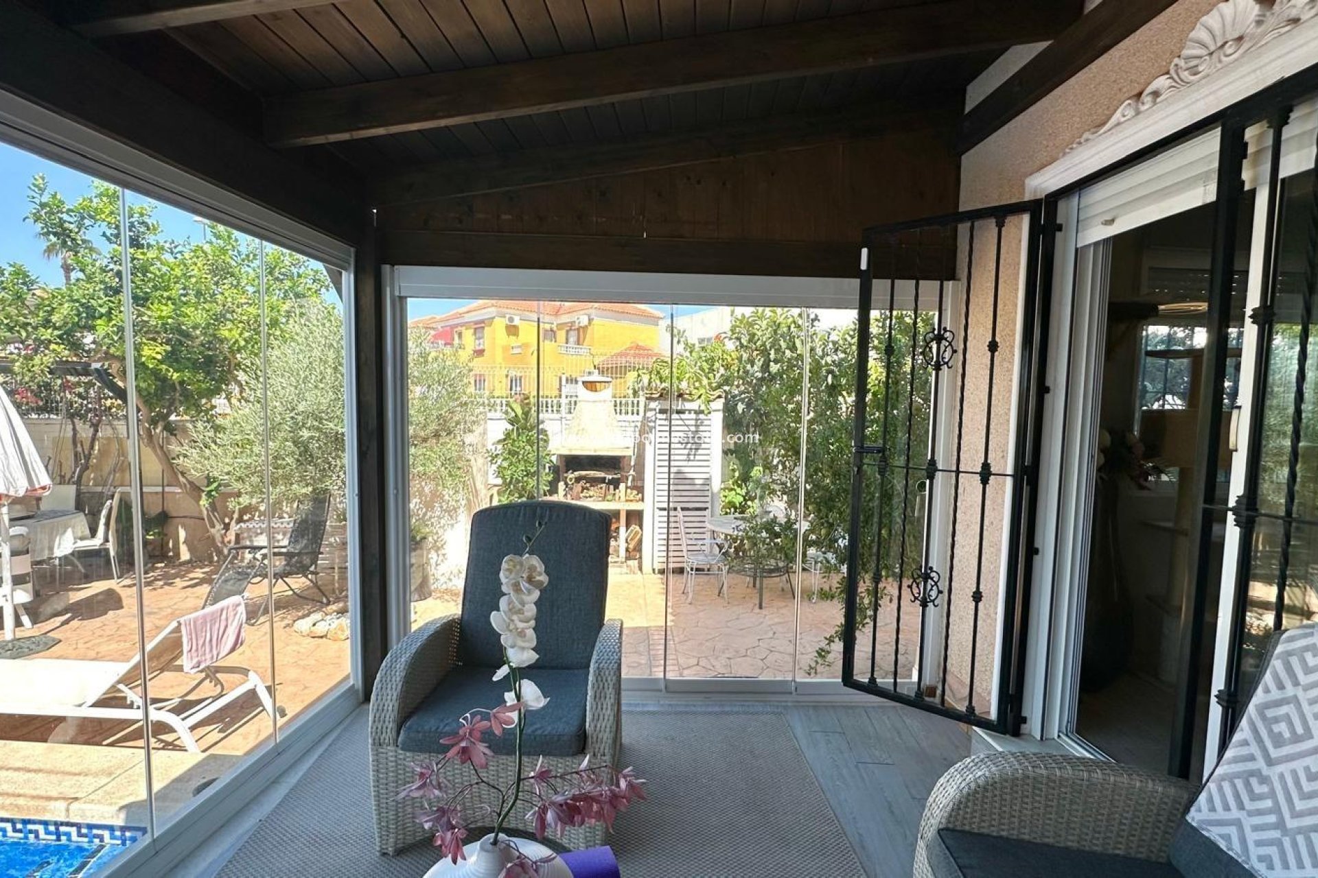 Reventa - Villa -
Orihuela Costa - La Regia