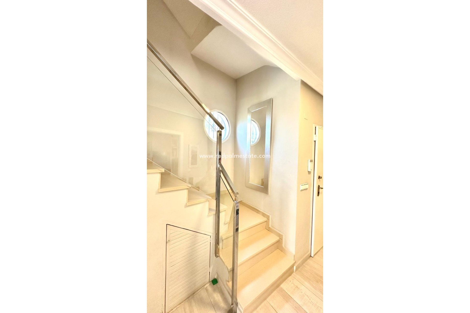 Reventa - Villa -
Orihuela Costa - La Regia