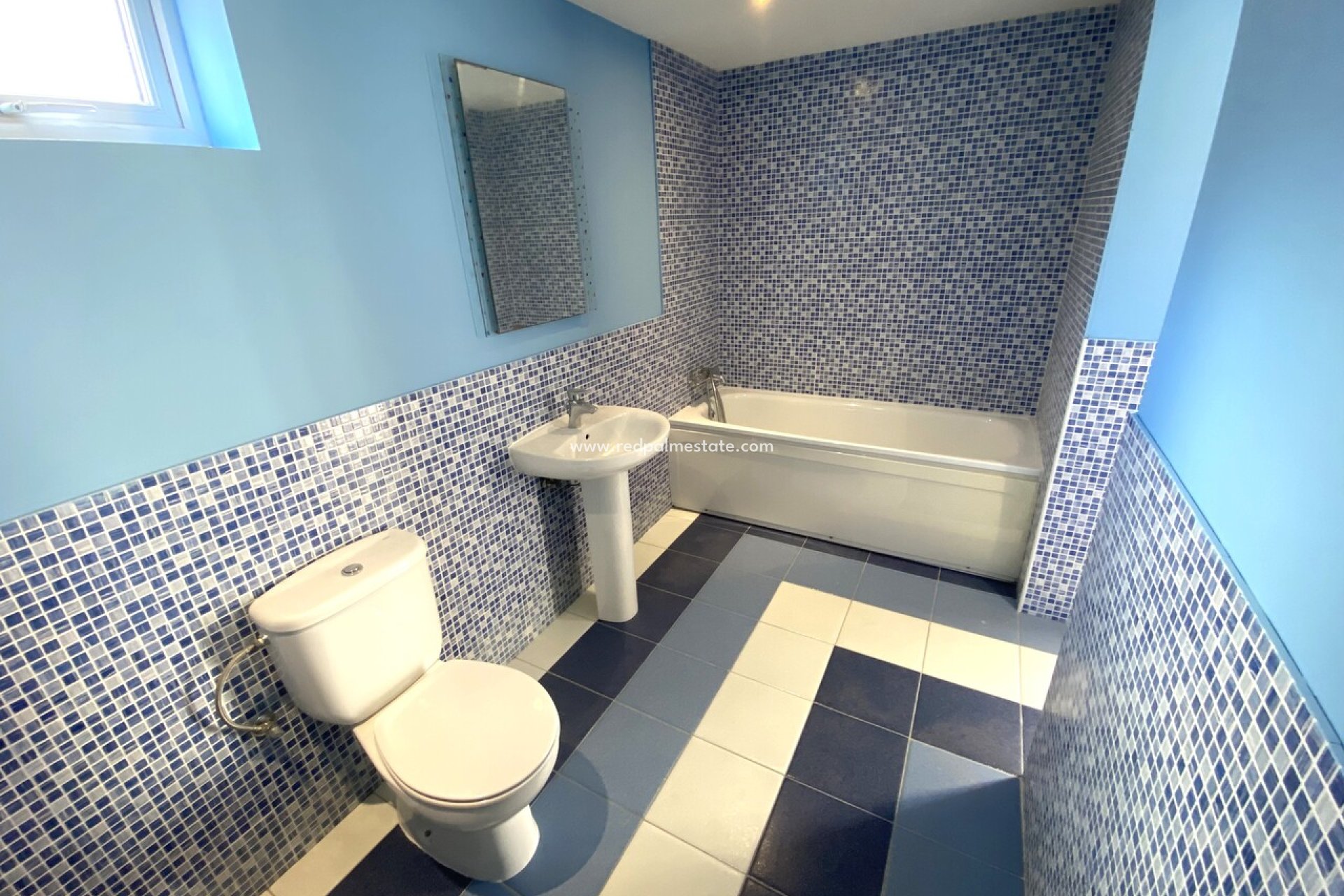 Reventa - Villa -
Orihuela Costa - La Zenia