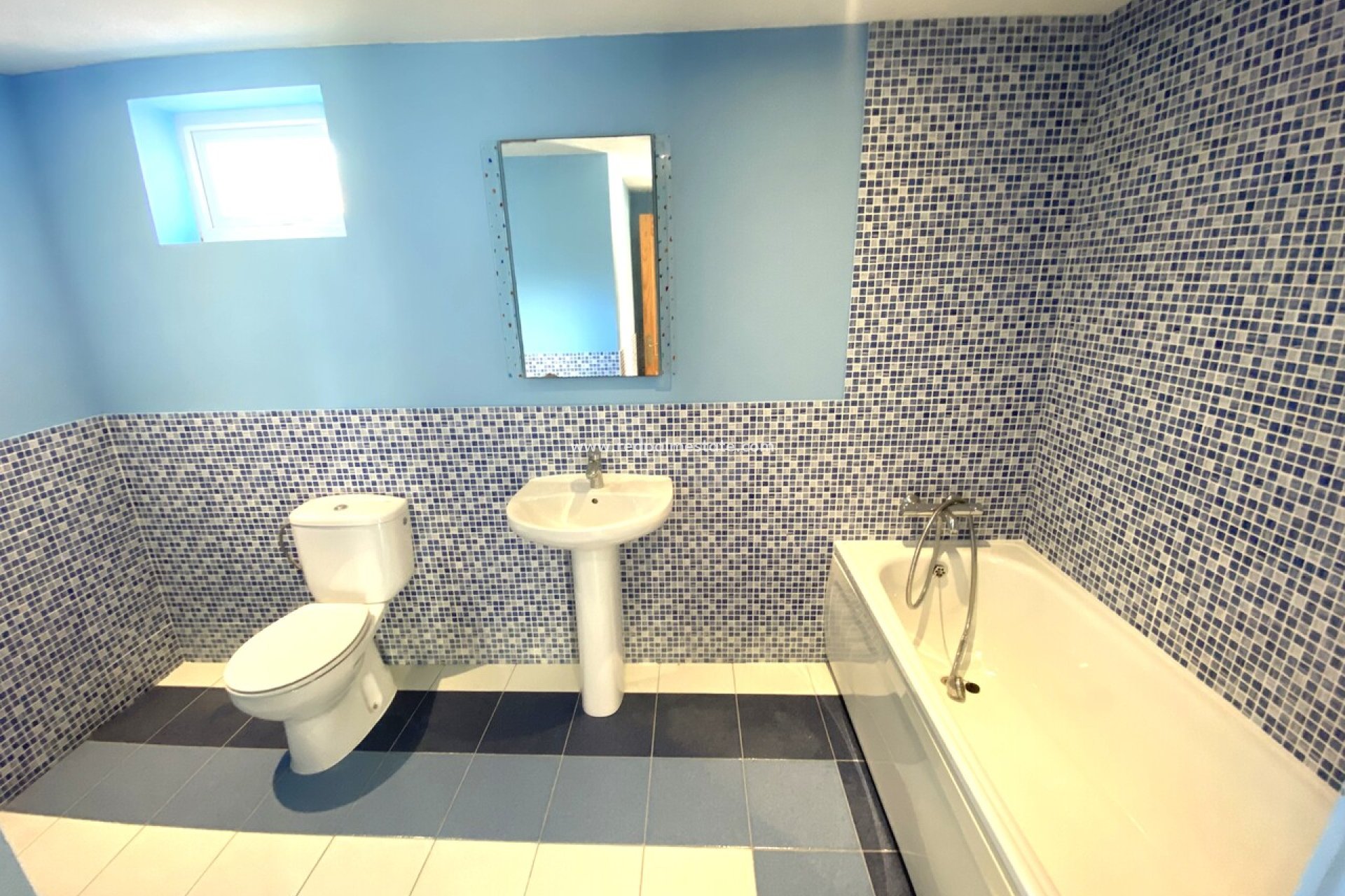 Reventa - Villa -
Orihuela Costa - La Zenia