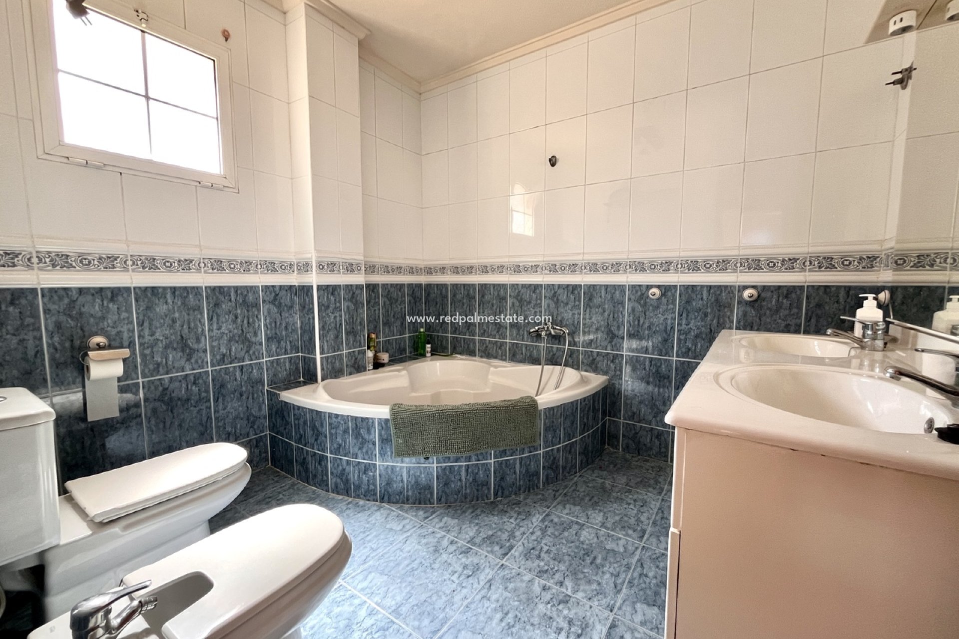 Reventa - Villa -
Orihuela Costa - La Zenia