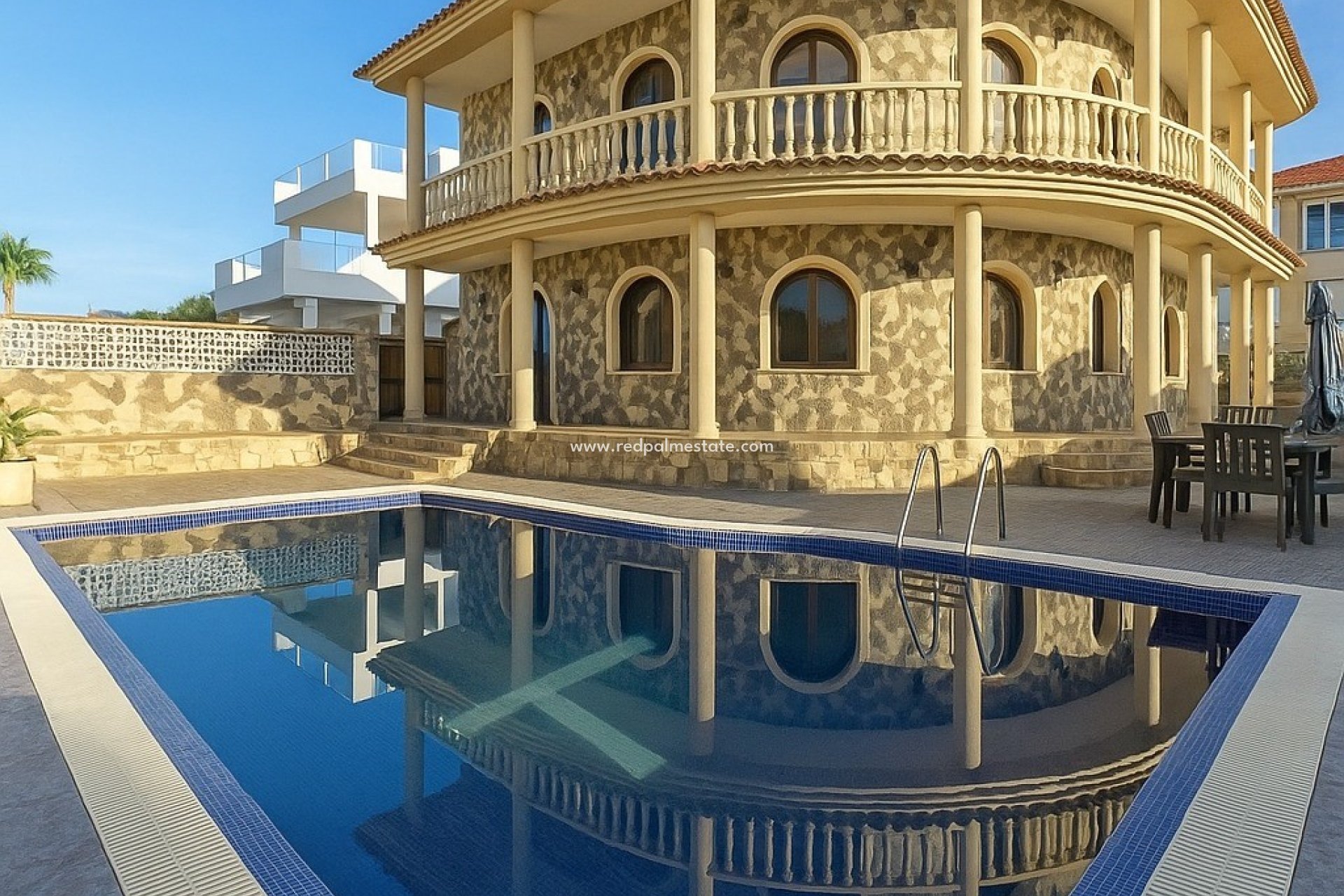 Reventa - Villa -
Orihuela Costa - La Zenia