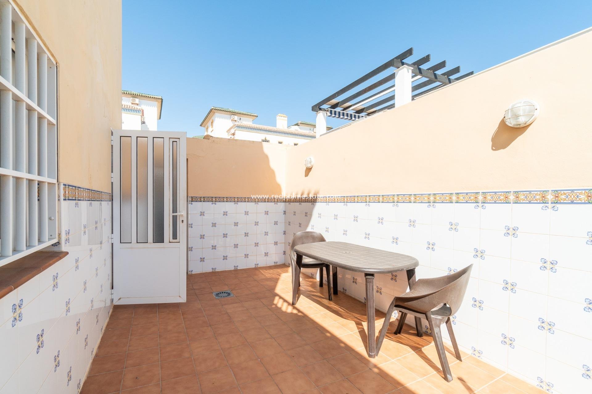 Reventa - Villa -
Orihuela Costa - La Zenia