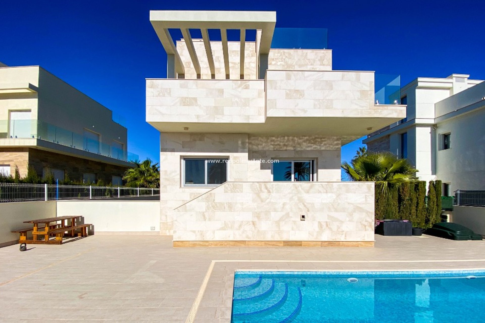 Reventa - Villa -
Orihuela Costa - La Zenia