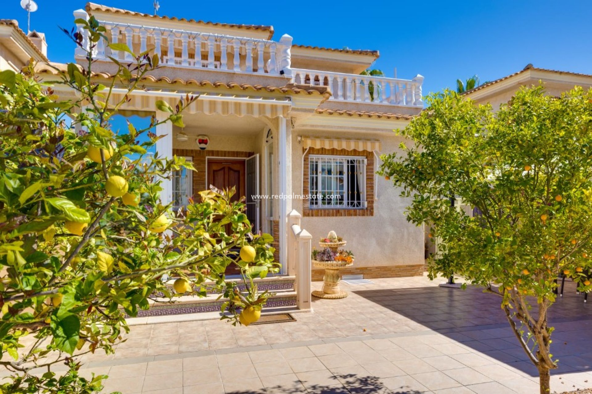 Reventa - Villa -
Orihuela Costa - La Zenia