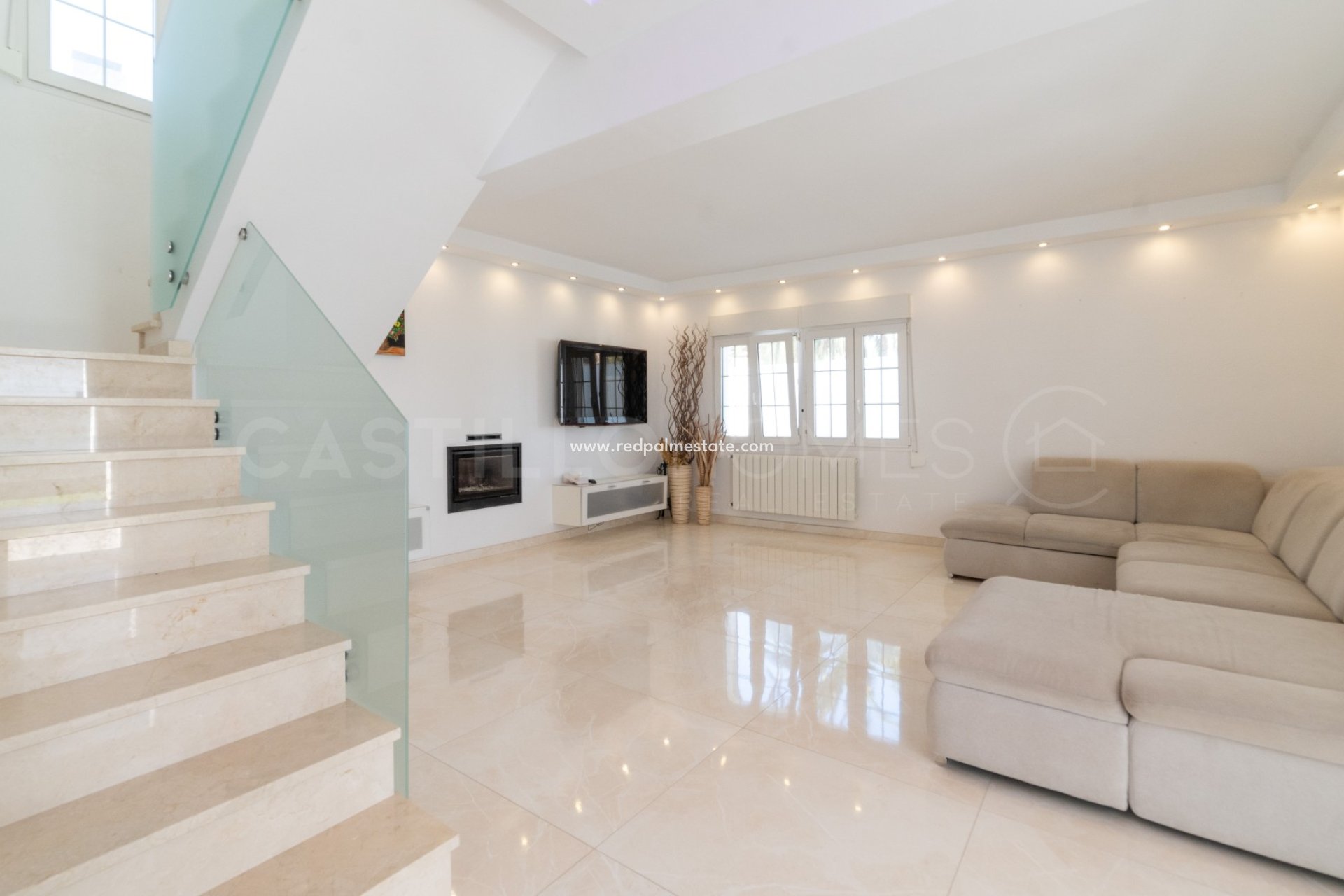 Reventa - Villa -
Orihuela Costa - La Zenia