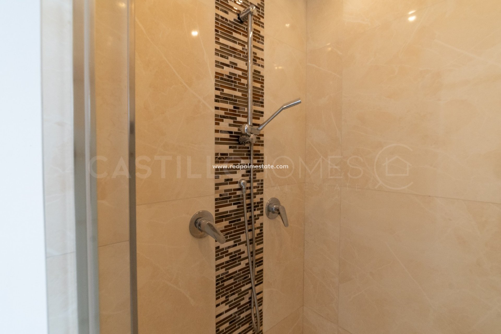 Reventa - Villa -
Orihuela Costa - La Zenia