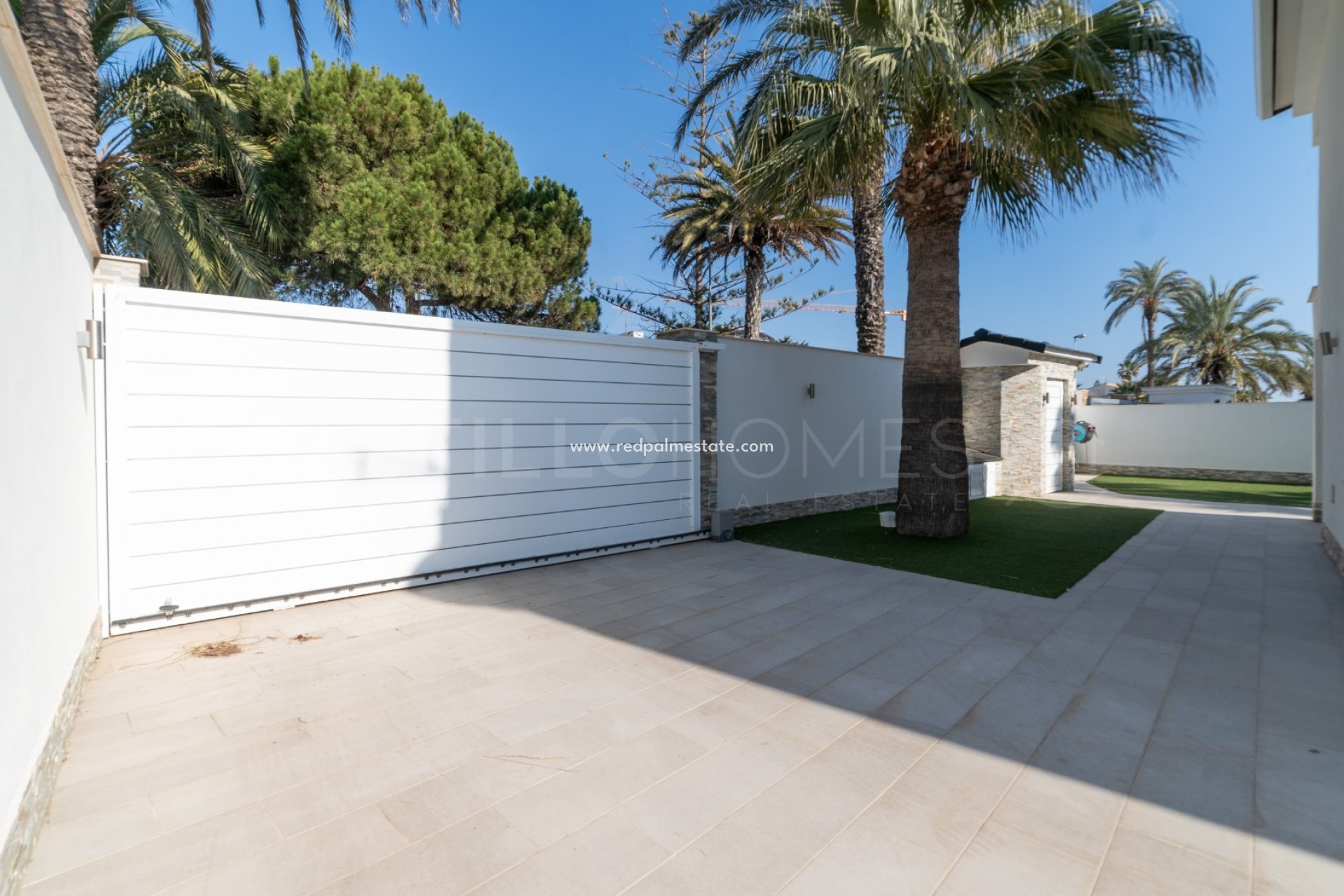 Reventa - Villa -
Orihuela Costa - La Zenia