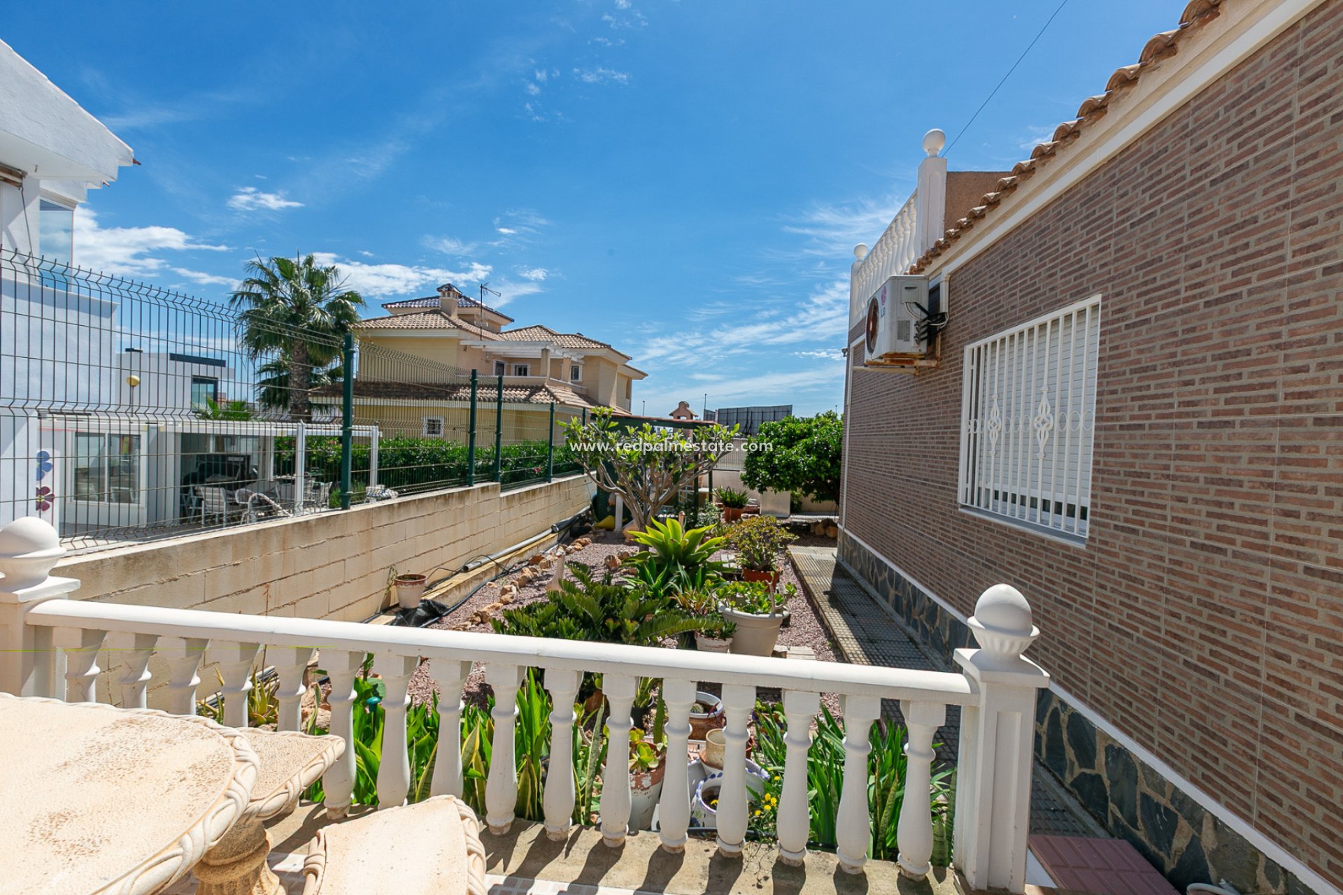 Reventa - Villa -
Orihuela Costa - La Zenia