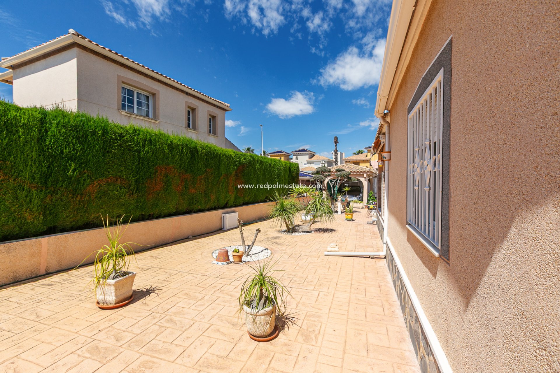 Reventa - Villa -
Orihuela Costa - La Zenia