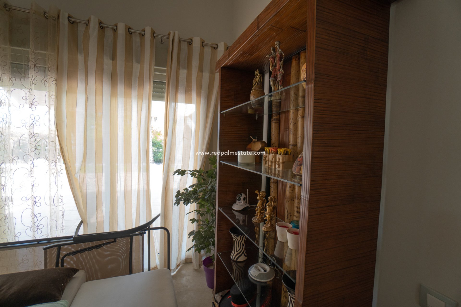 Reventa - Villa -
Orihuela Costa - Las Colinas Golf