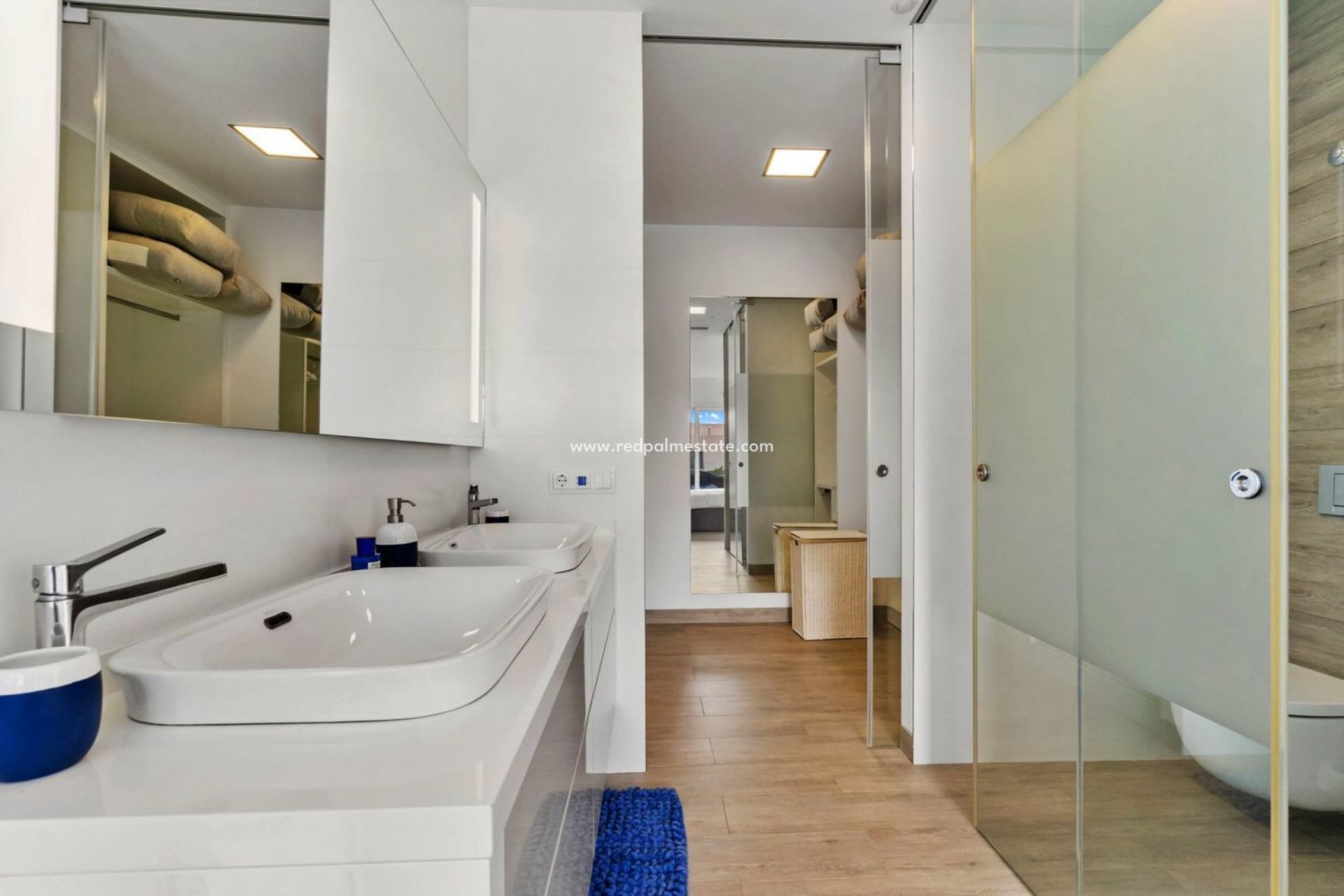 Reventa - Villa -
Orihuela Costa - Las Colinas Golf