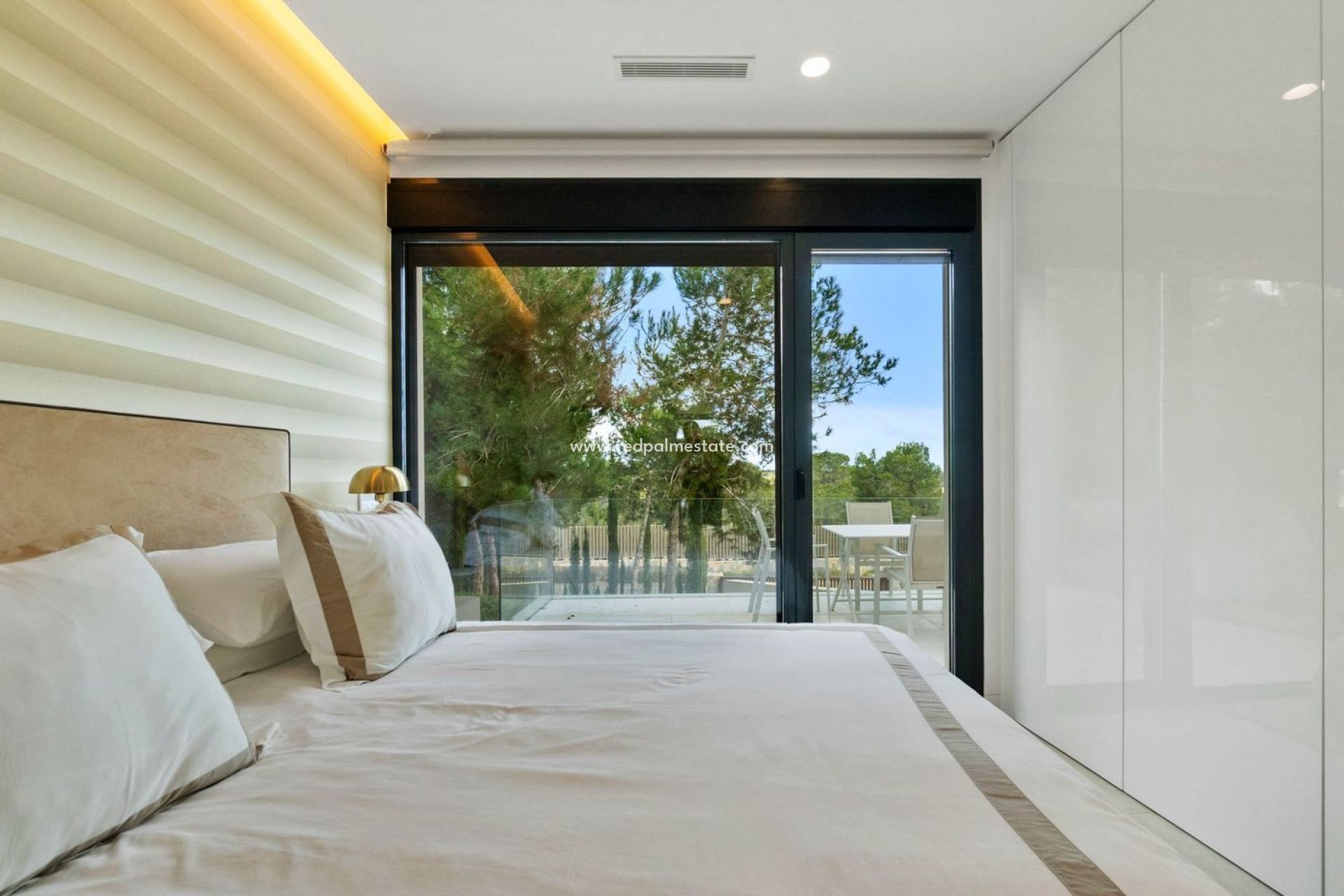 Reventa - Villa -
Orihuela Costa - Las Colinas Golf