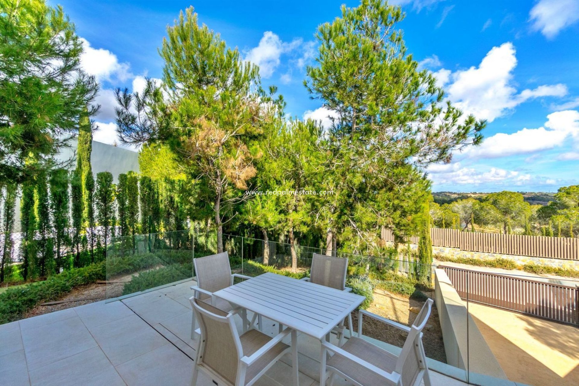 Reventa - Villa -
Orihuela Costa - Las Colinas Golf