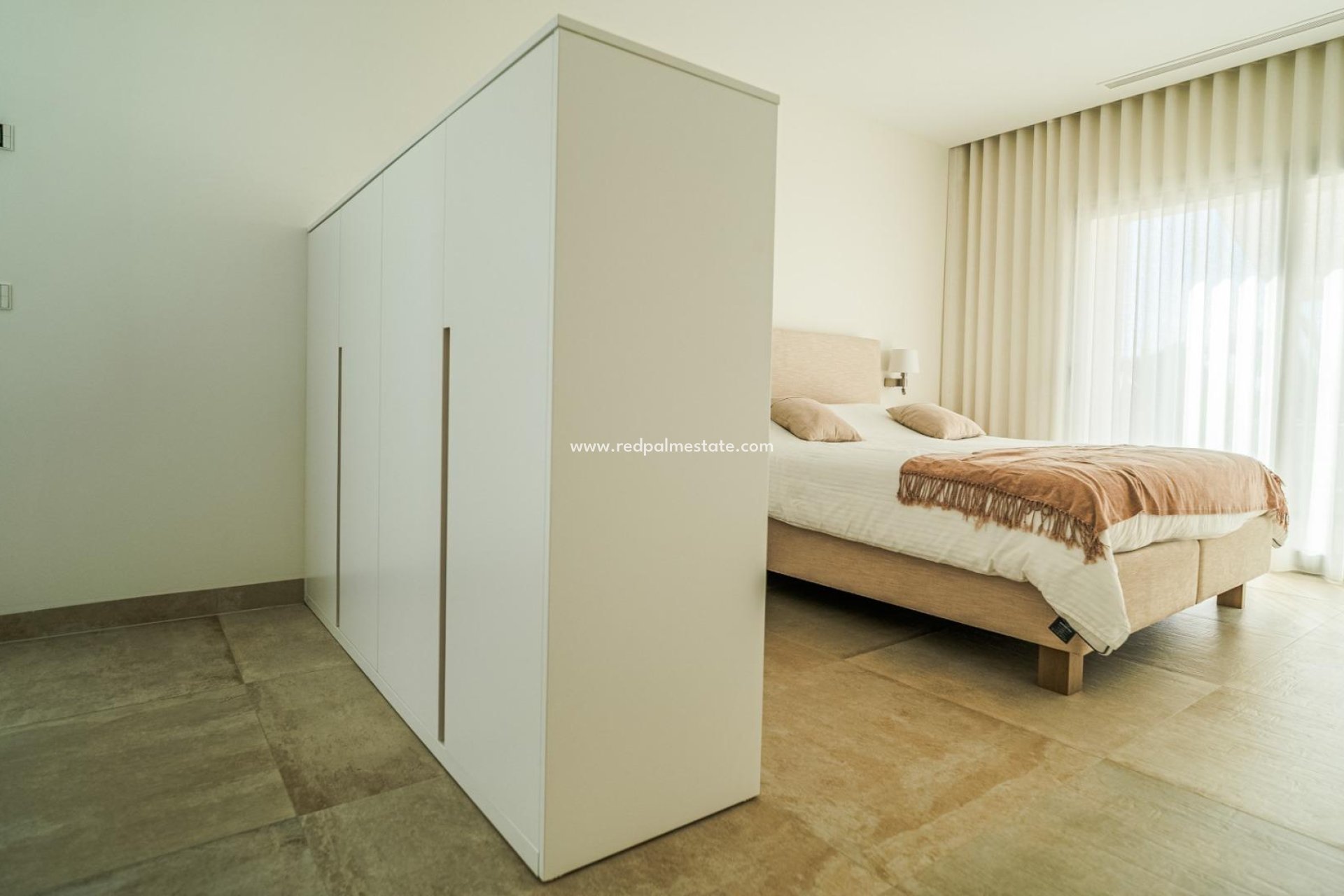 Reventa - Villa -
Orihuela Costa - Las Colinas Golf