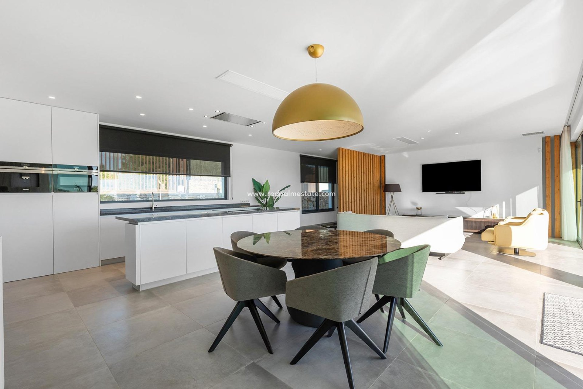 Reventa - Villa -
Orihuela Costa - Las Colinas Golf