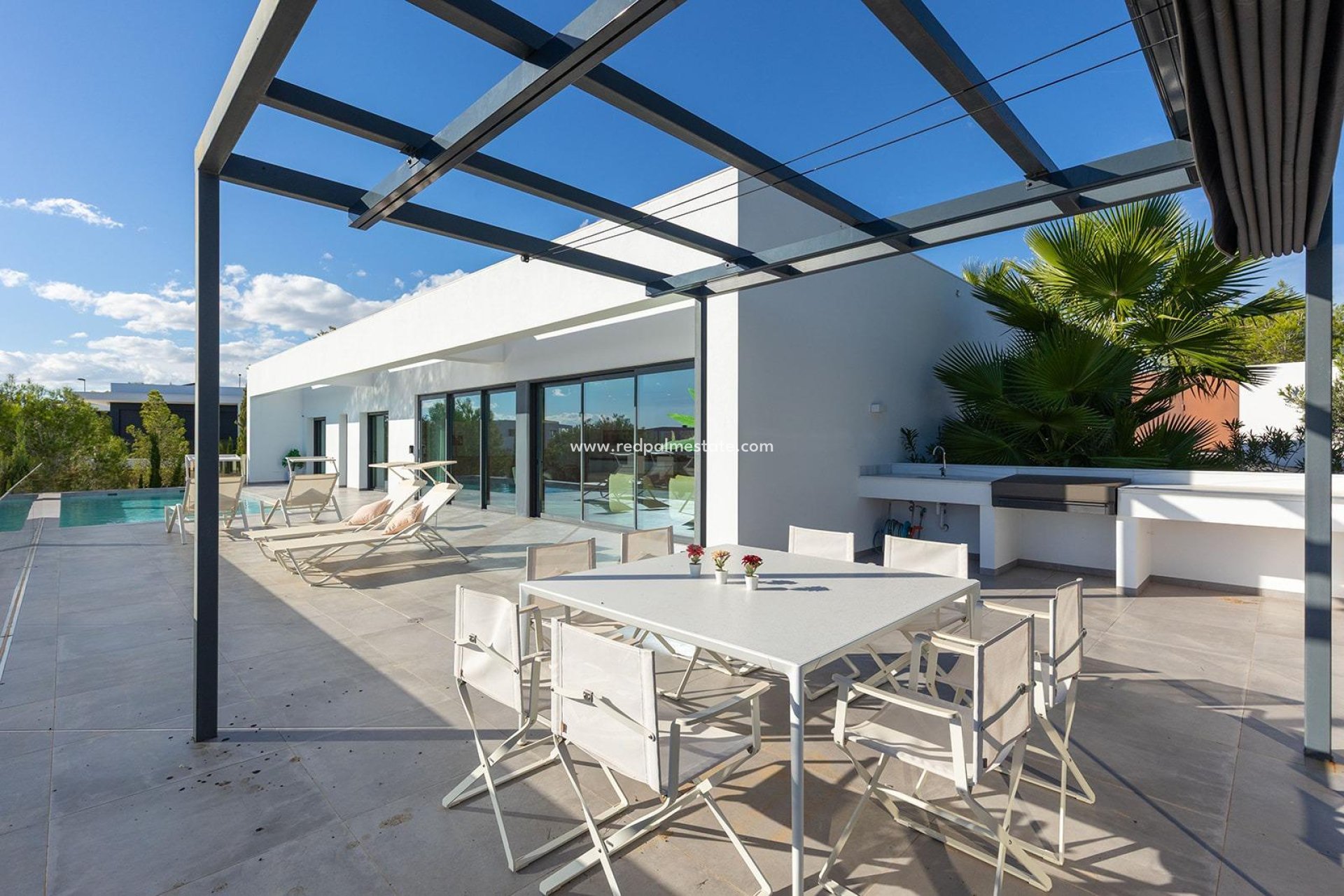 Reventa - Villa -
Orihuela Costa - Las Colinas Golf