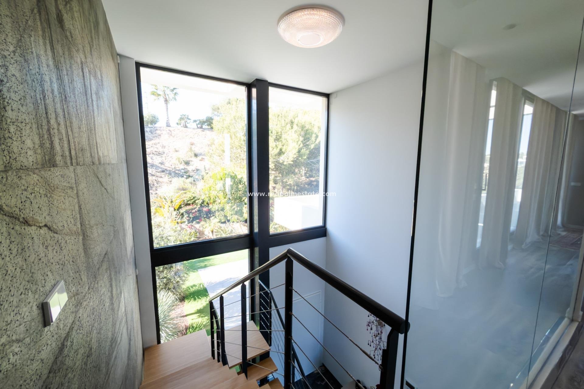 Reventa - Villa -
Orihuela Costa - Las Colinas Golf