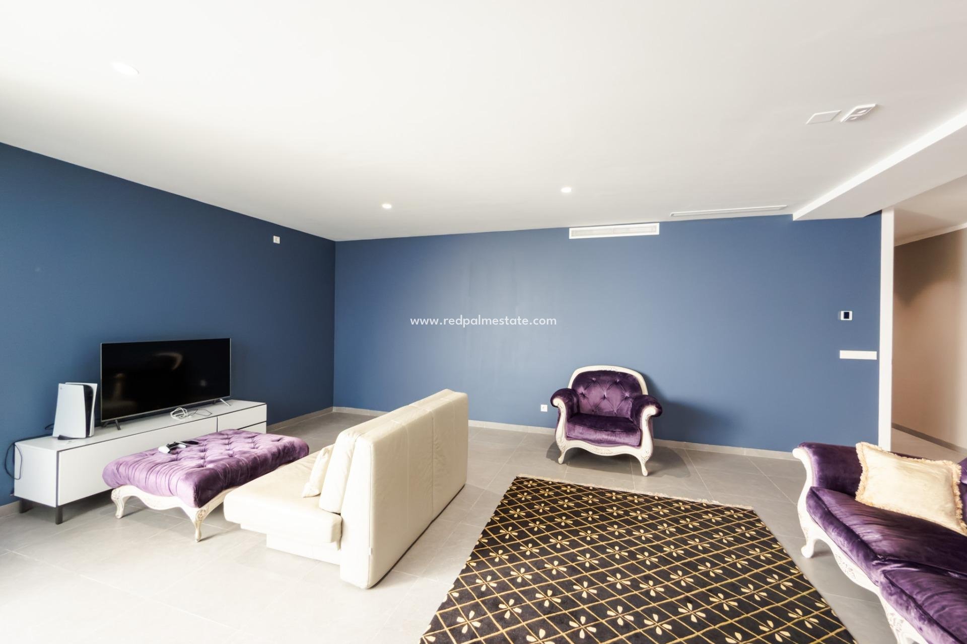 Reventa - Villa -
Orihuela Costa - Las Colinas Golf