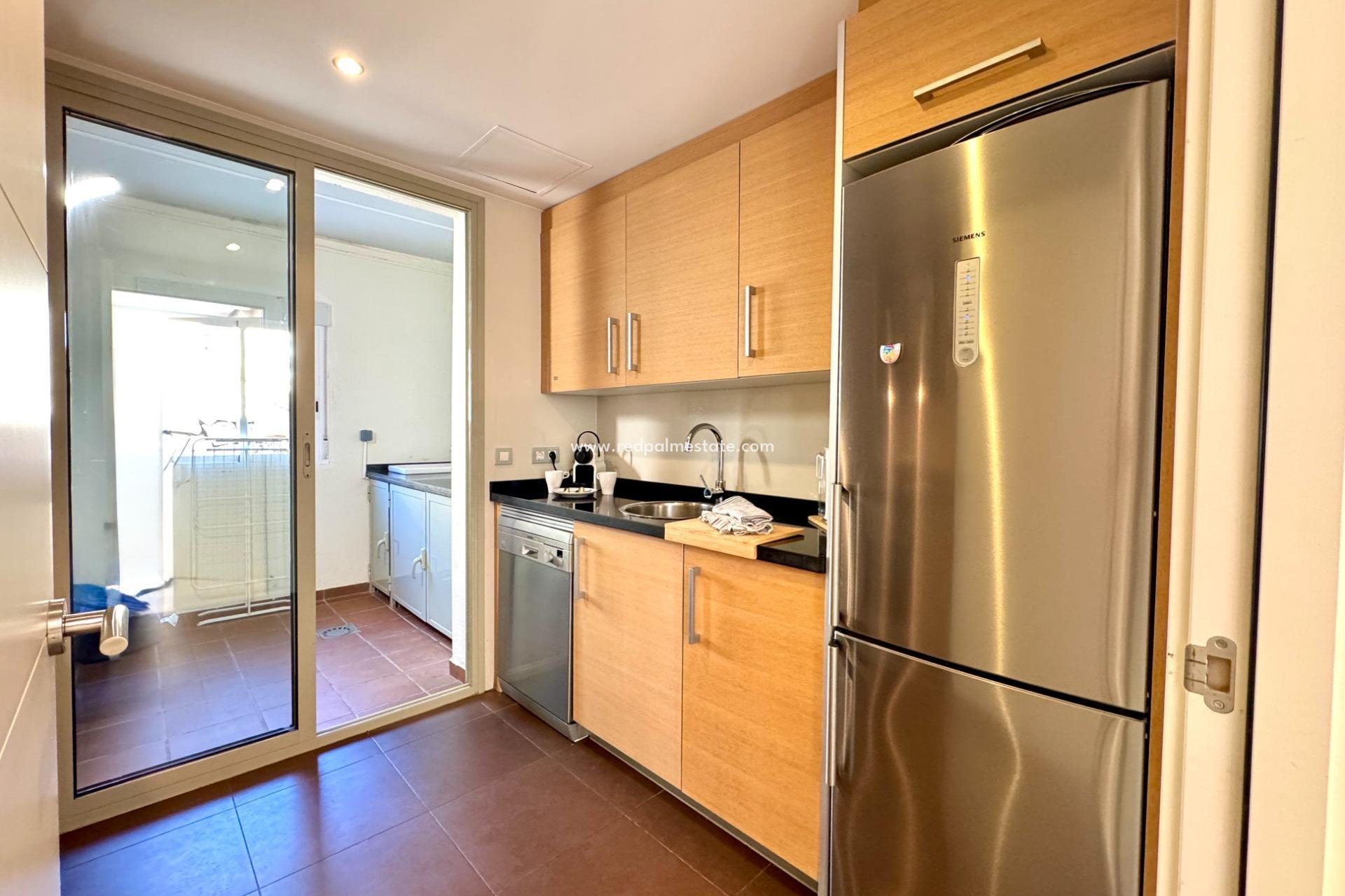 Reventa - Villa -
Orihuela Costa - Las Colinas Golf