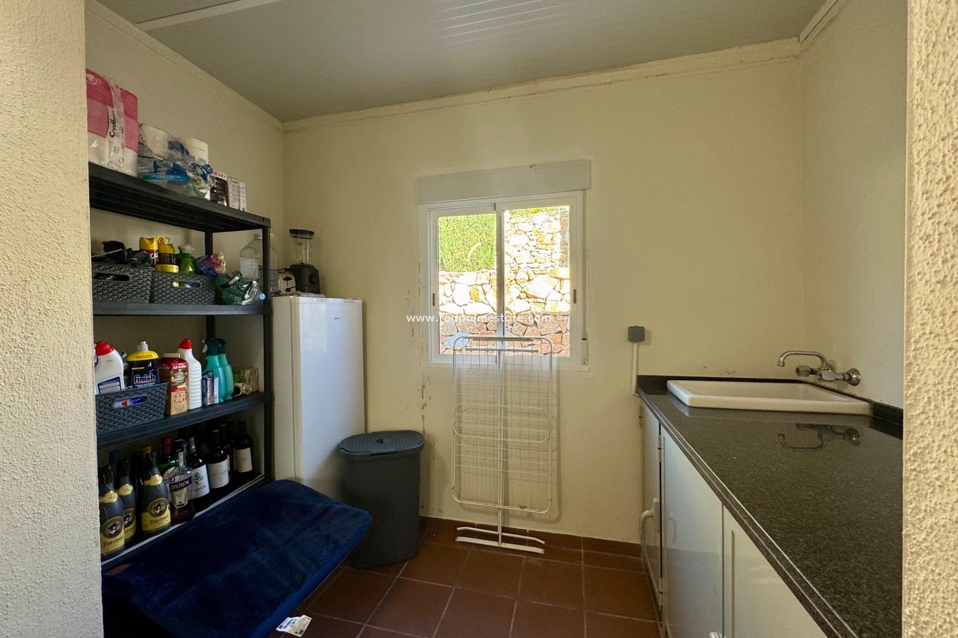 Reventa - Villa -
Orihuela Costa - Las Colinas Golf