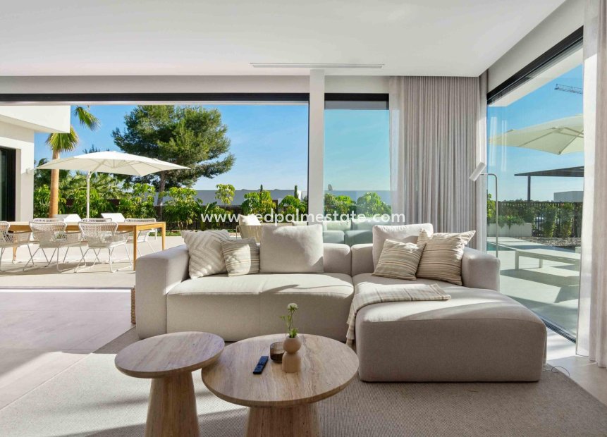 Reventa - Villa -
Orihuela Costa - Las Colinas Golf