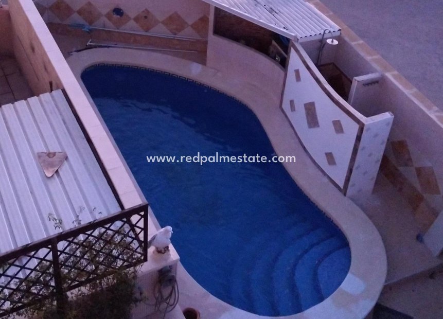 Reventa - Villa -
Orihuela Costa - Las Filipinas