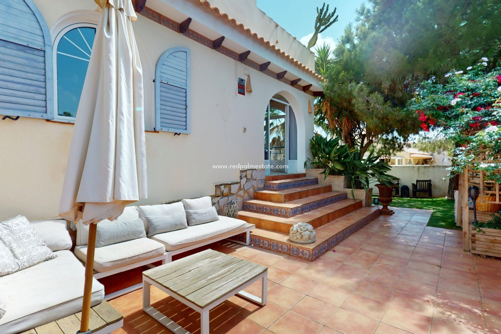 Reventa - Villa -
Orihuela Costa - Las Filipinas