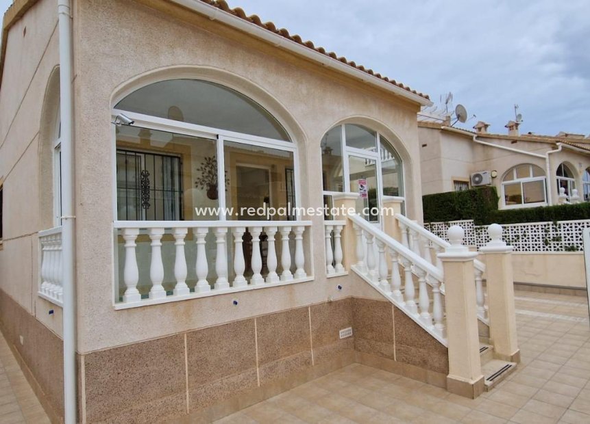 Reventa - Villa -
Orihuela Costa - Las Mimosas