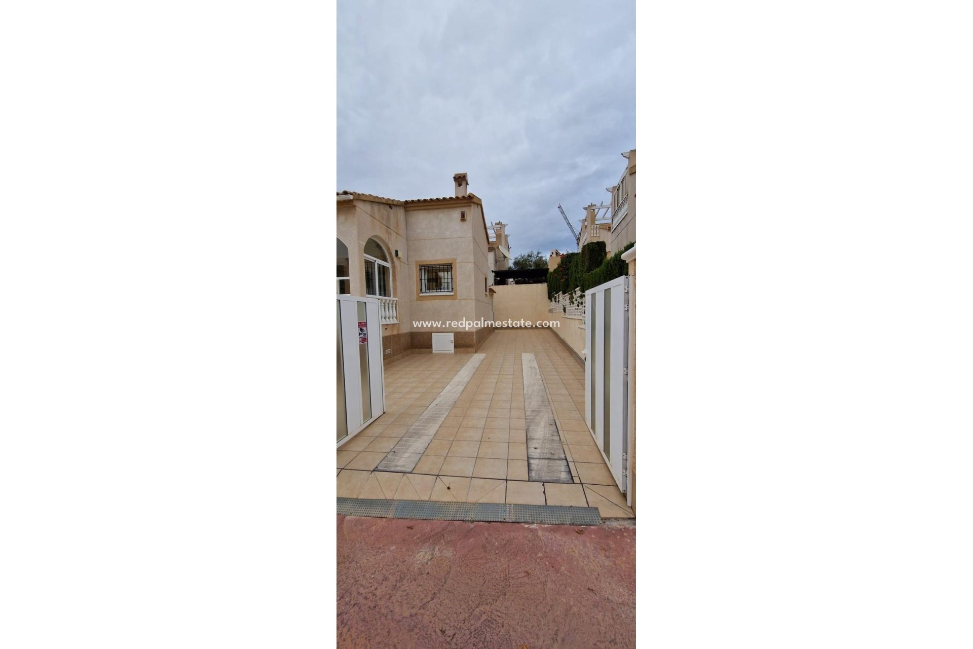 Reventa - Villa -
Orihuela Costa - Las Mimosas