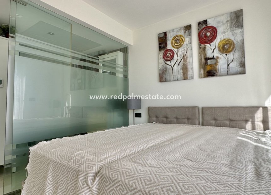 Reventa - Villa -
Orihuela Costa - Lomas de Cabo Roig