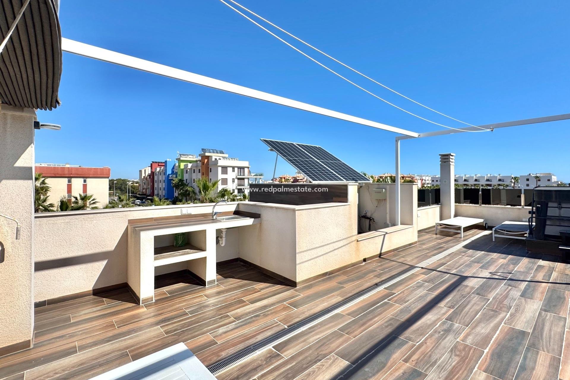 Reventa - Villa -
Orihuela Costa - Lomas de Cabo Roig